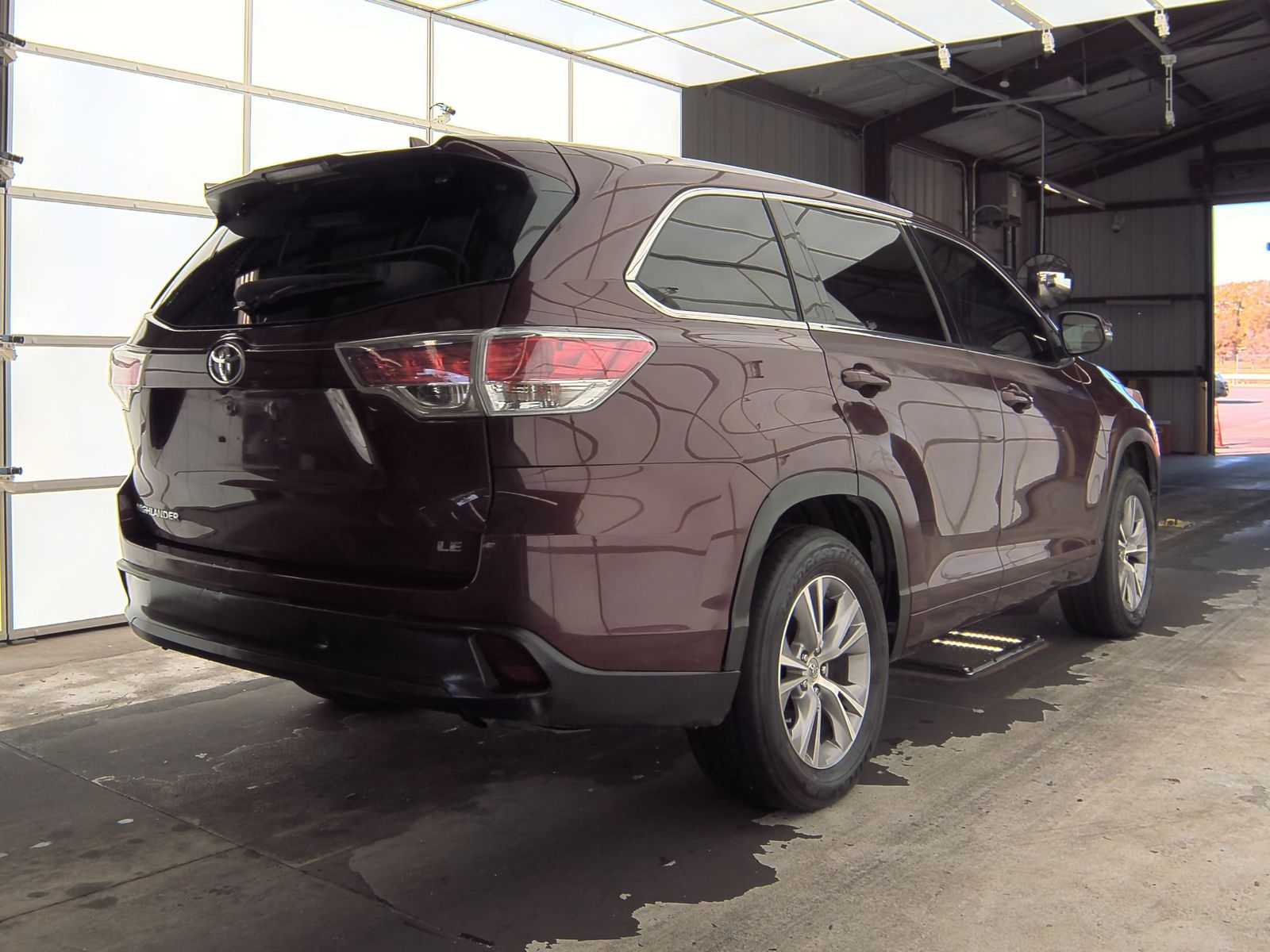 2015 Toyota Highlander LE Plus FWD