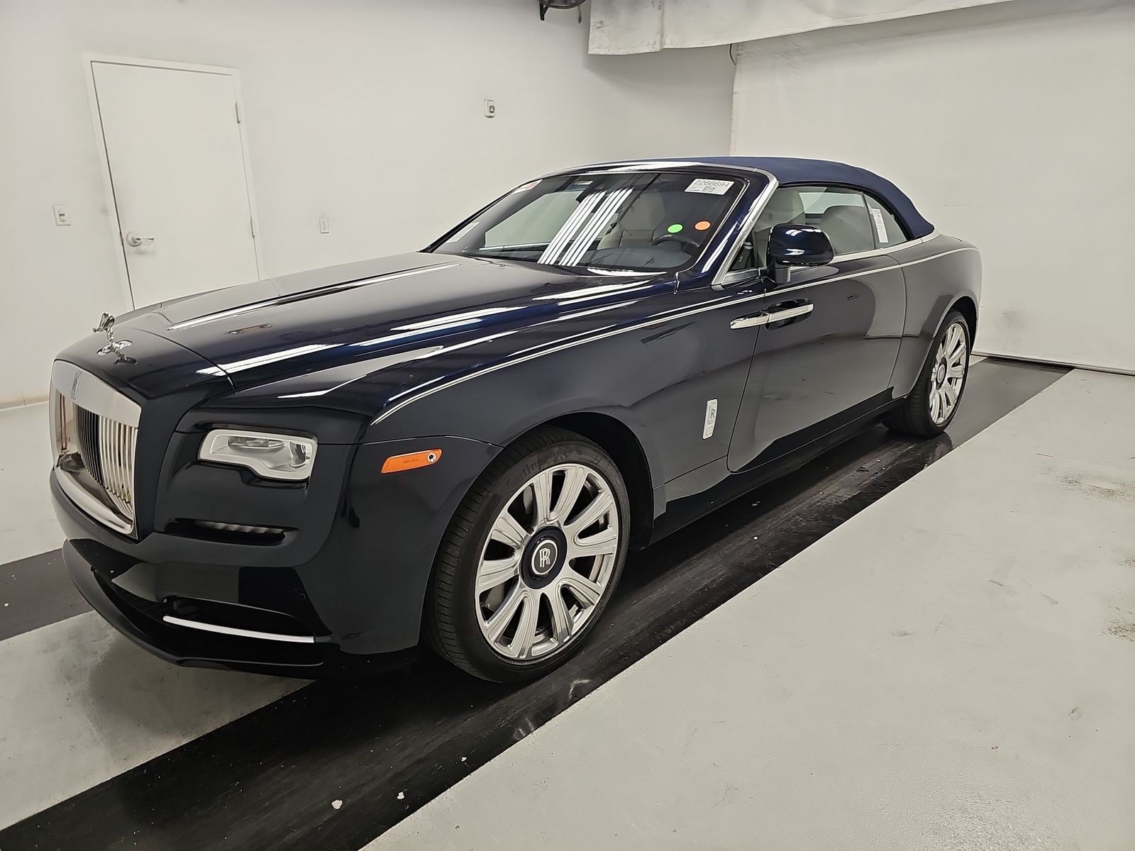 2016 Rolls-Royce Dawn