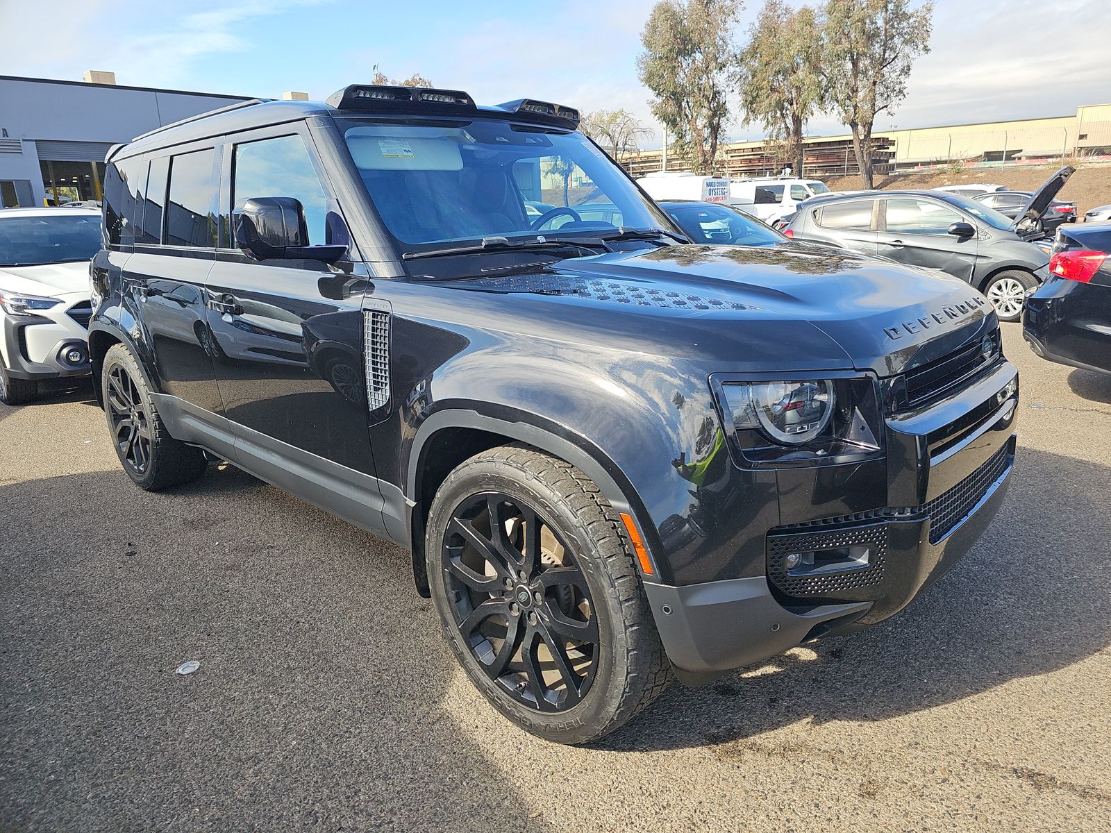 2020 Land Rover Defender 110 SE AWD