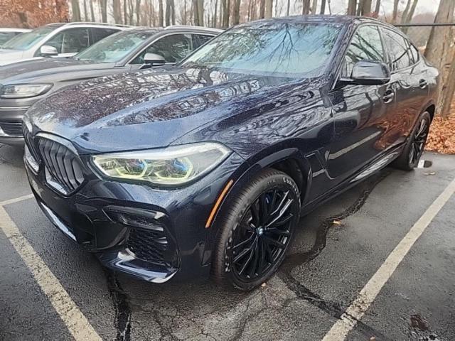 2022 BMW X6 Sports Activity Coupe M50i