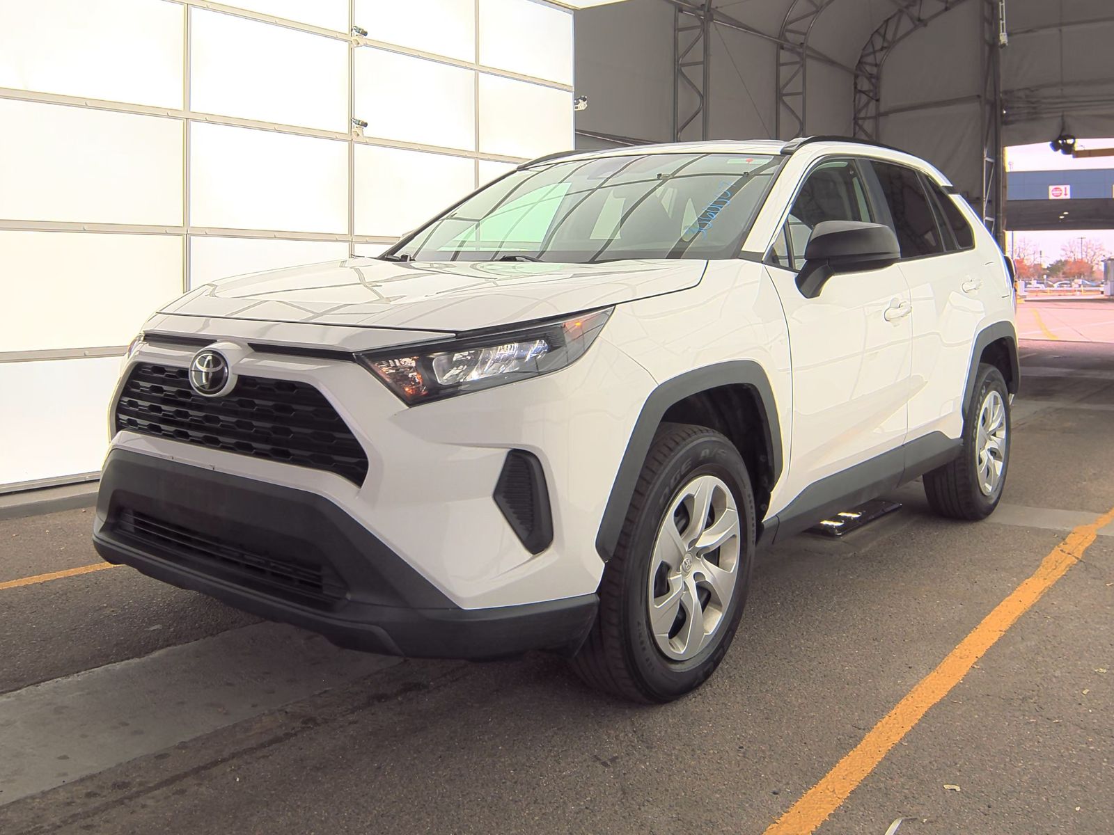 2021 Toyota RAV4 LE FWD