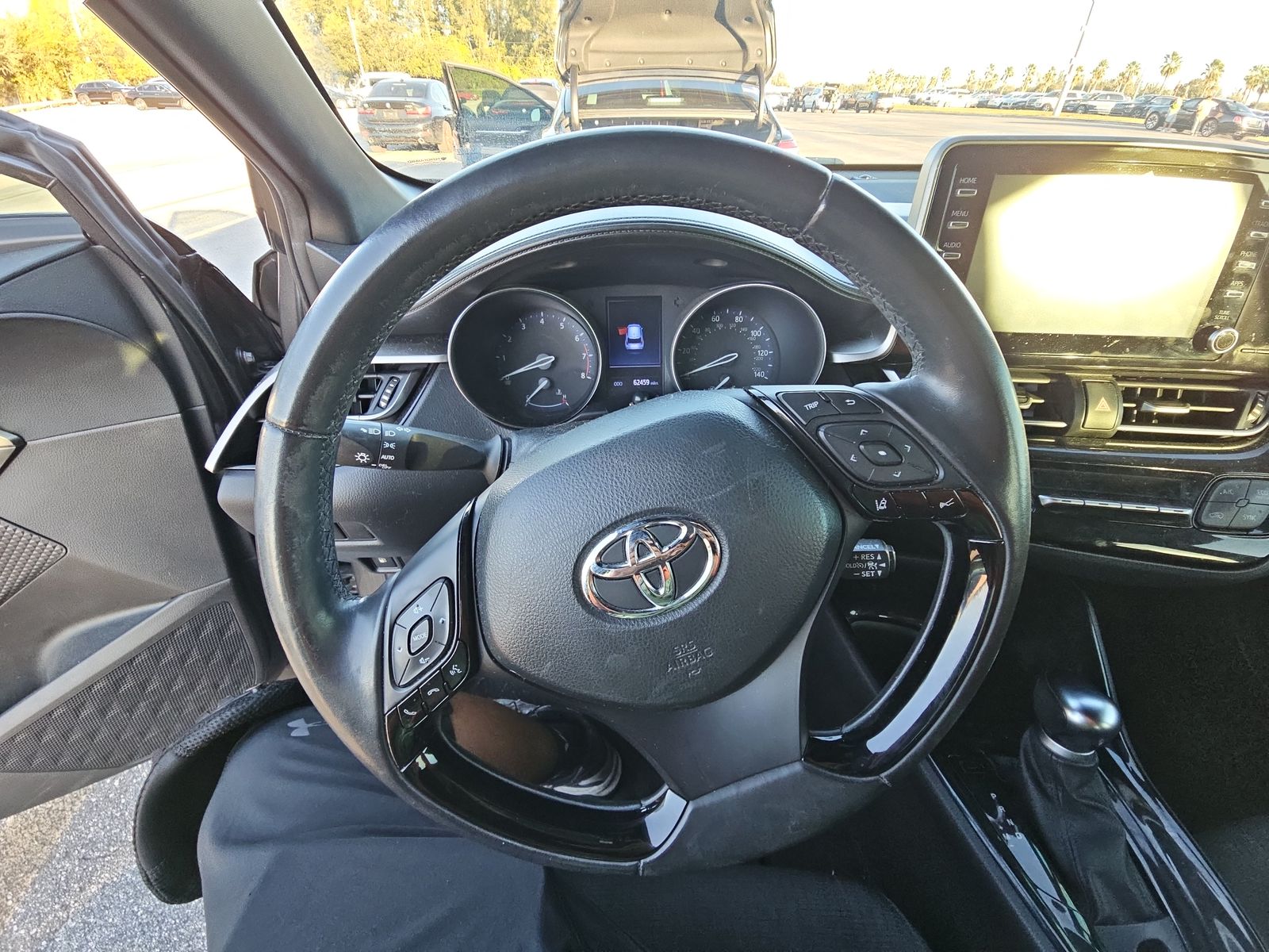 2019 Toyota C-HR XLE FWD