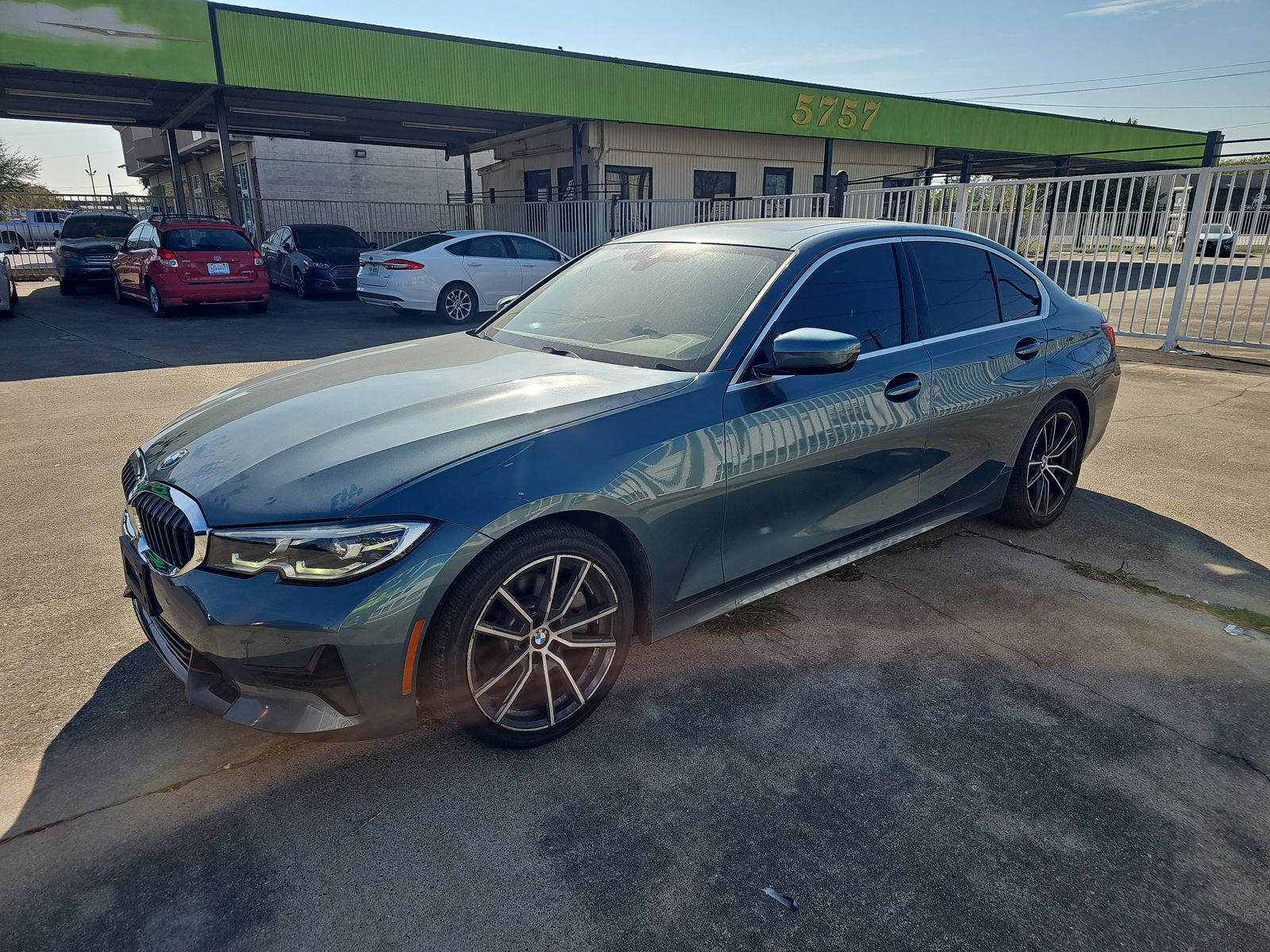 2019 BMW 3 Series Sedan 330i