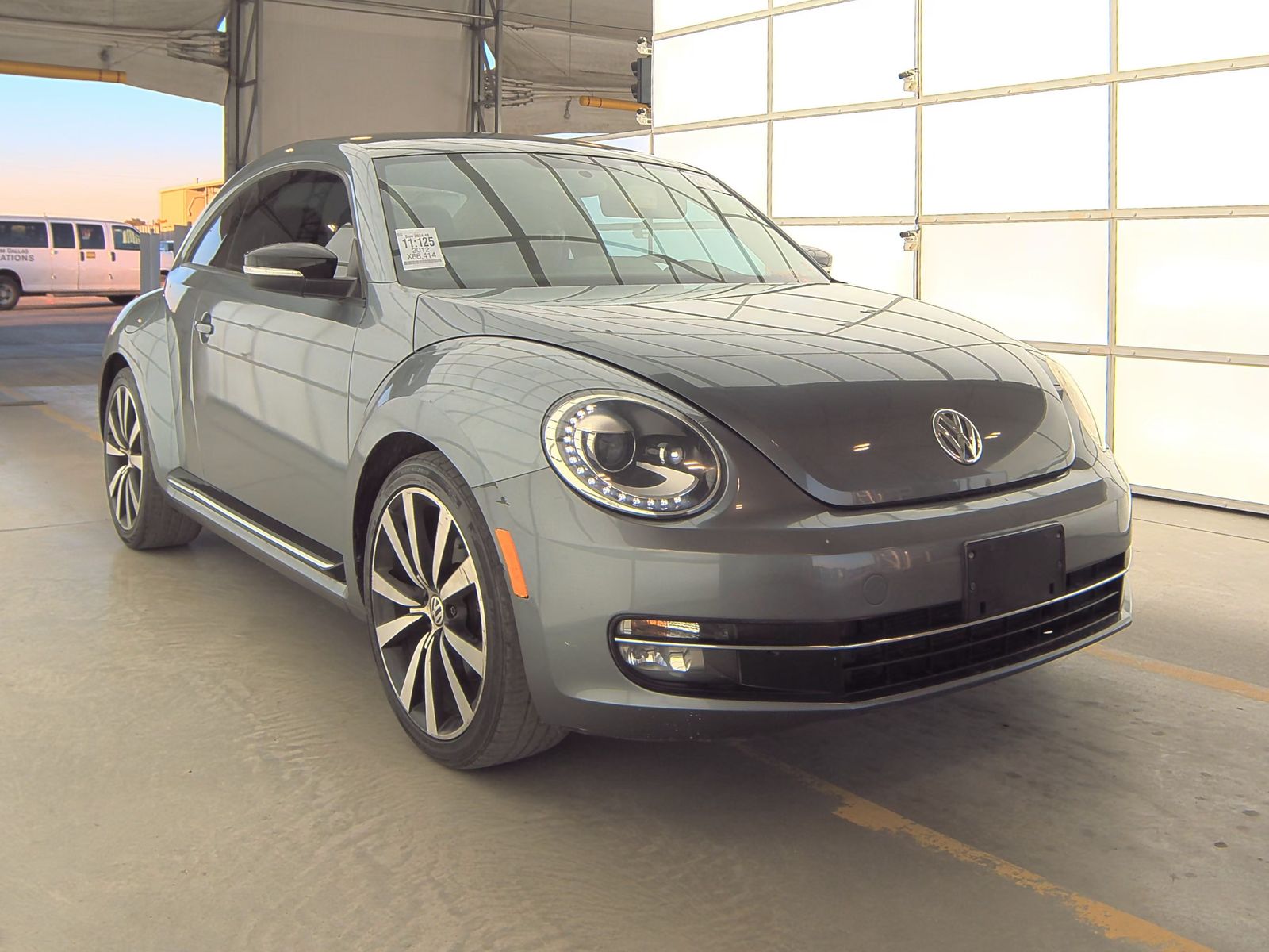 2012 Volkswagen Beetle 2.0T Turbo FWD