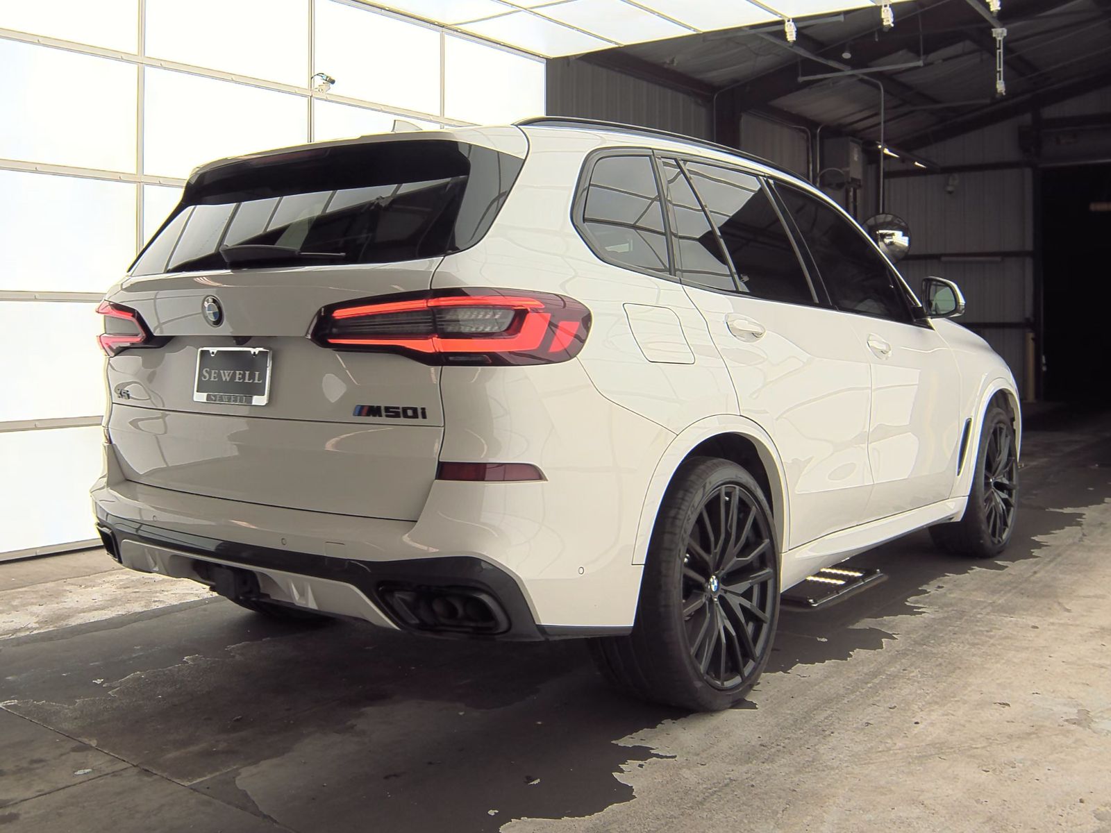 2021 BMW X5 M50i AWD