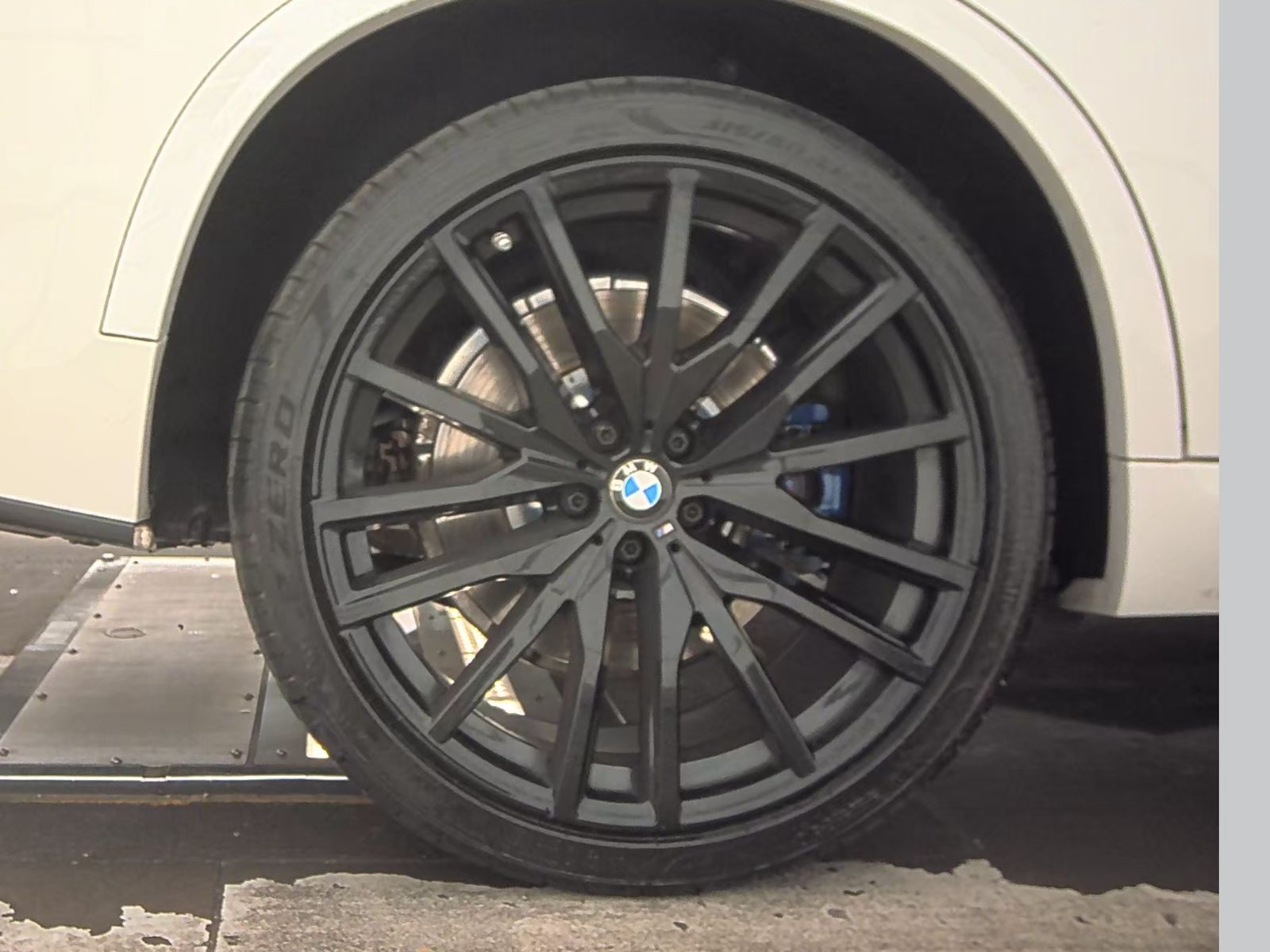 2021 BMW X5 M50i AWD