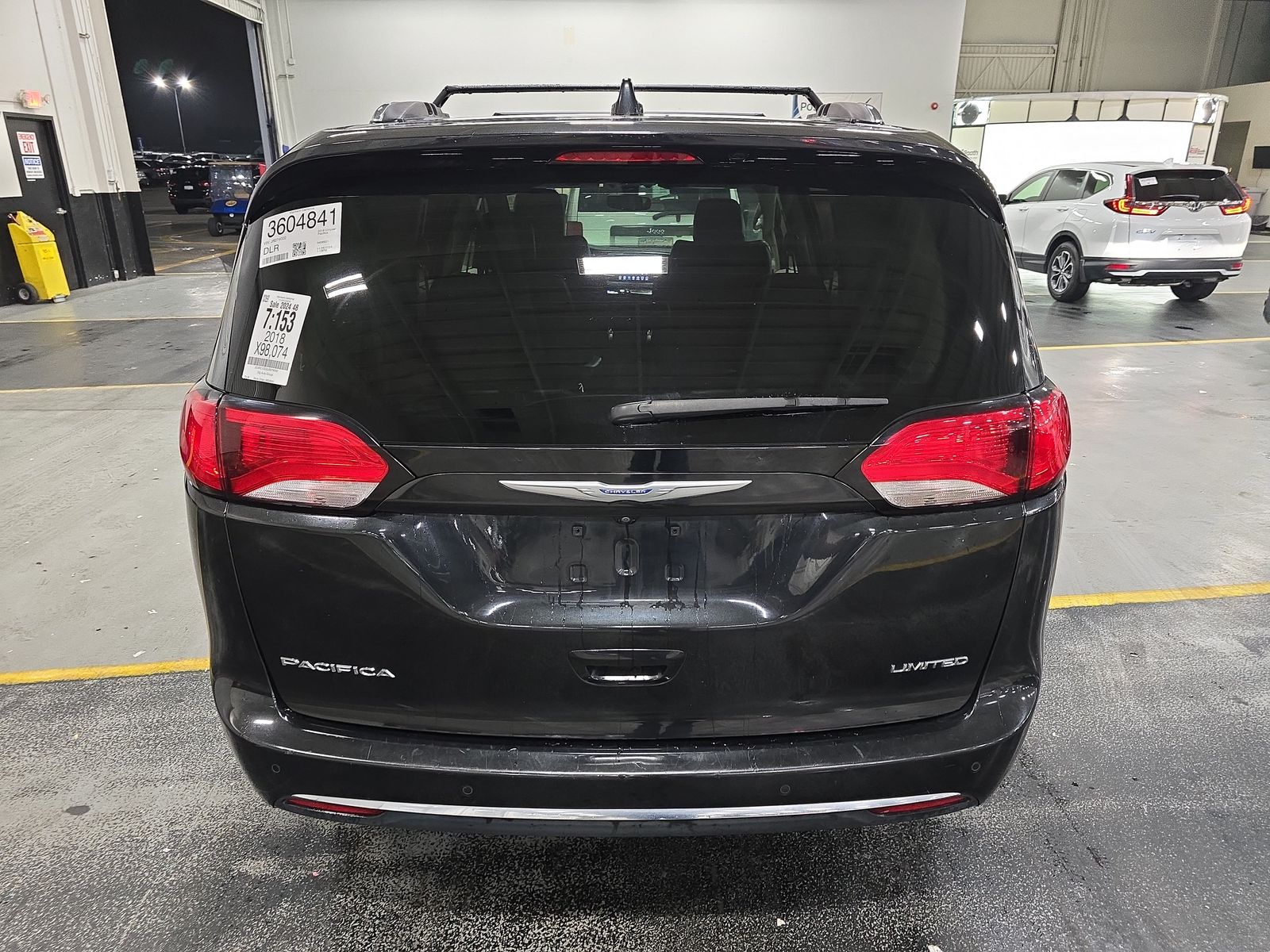 2018 Chrysler Pacifica Limited FWD