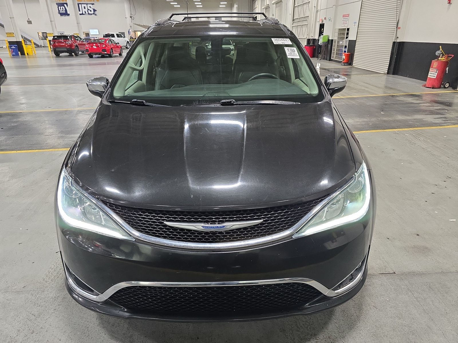 2018 Chrysler Pacifica Limited FWD