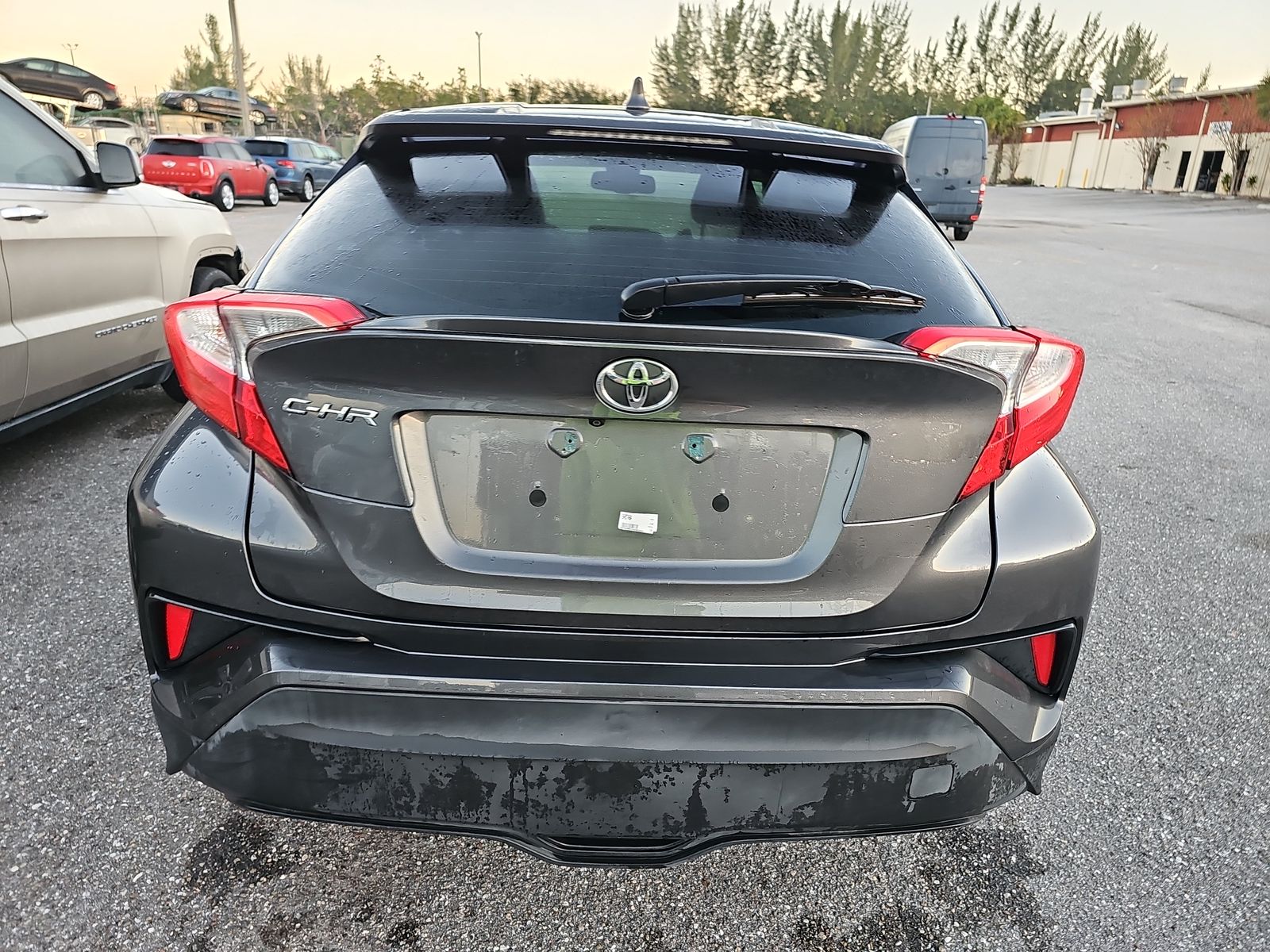 2019 Toyota C-HR XLE FWD