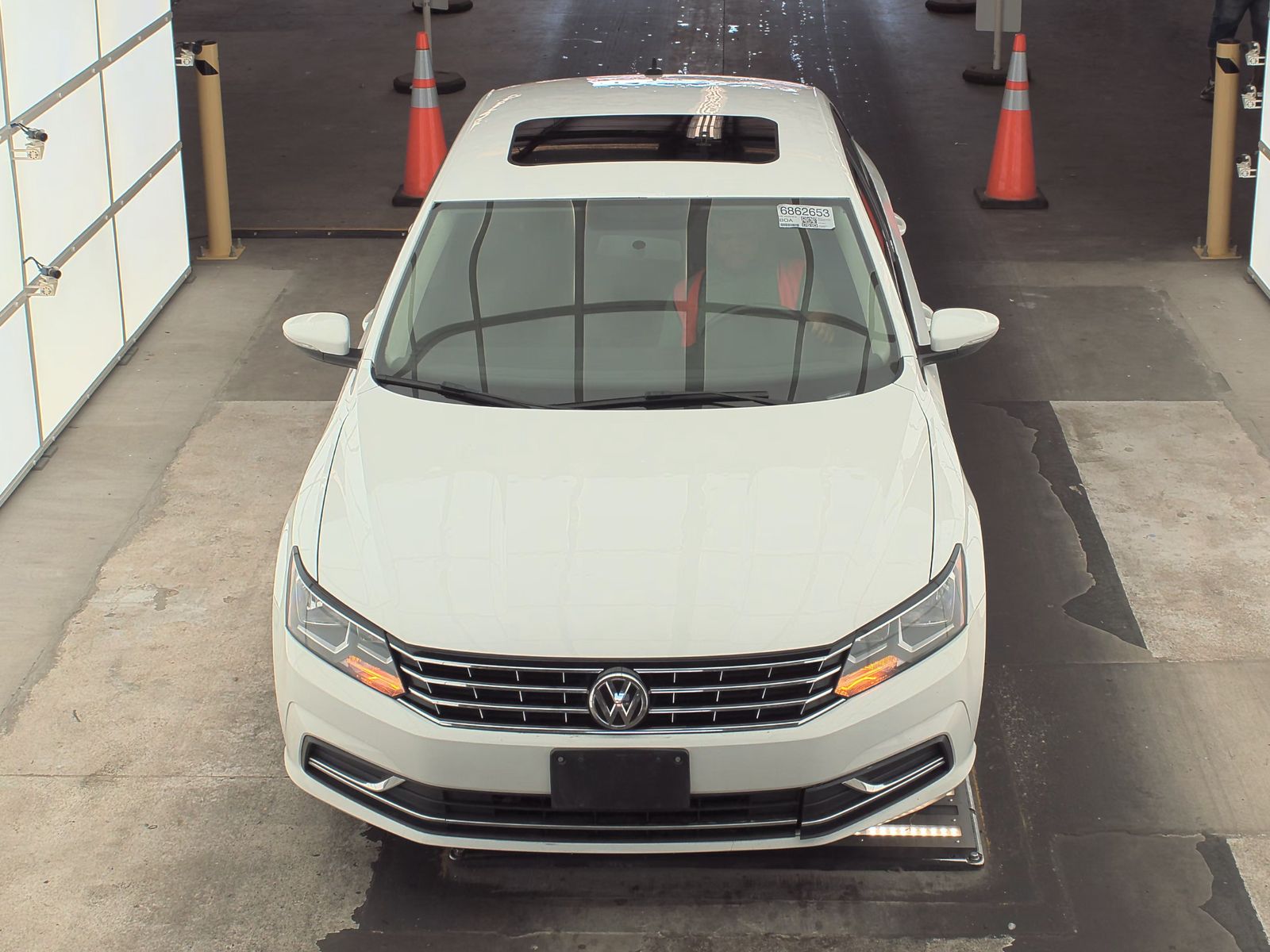 2019 Volkswagen Passat 2.0T Wolfsburg Edition FWD