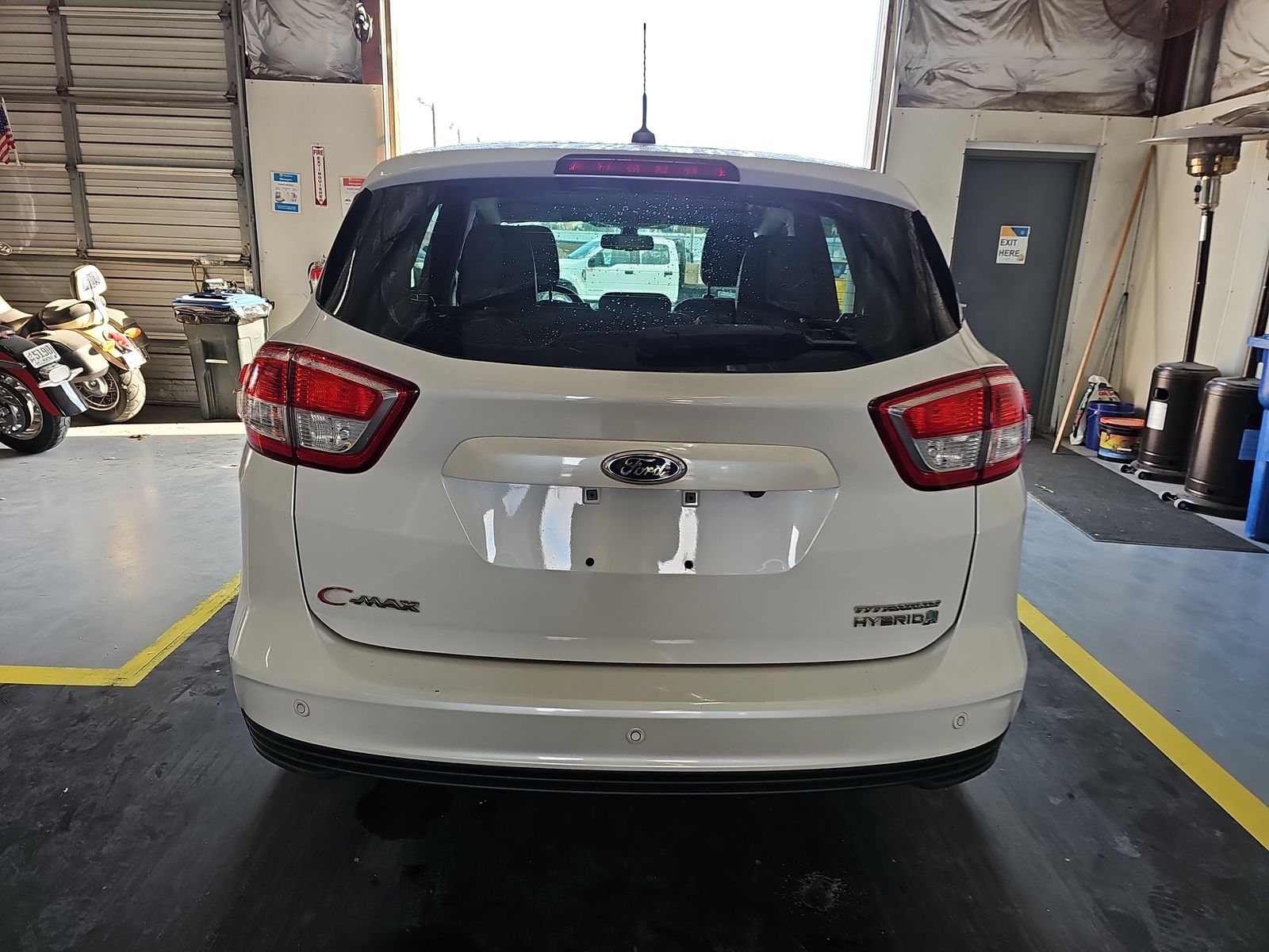 2018 Ford C-MAX Hybrid Titanium FWD