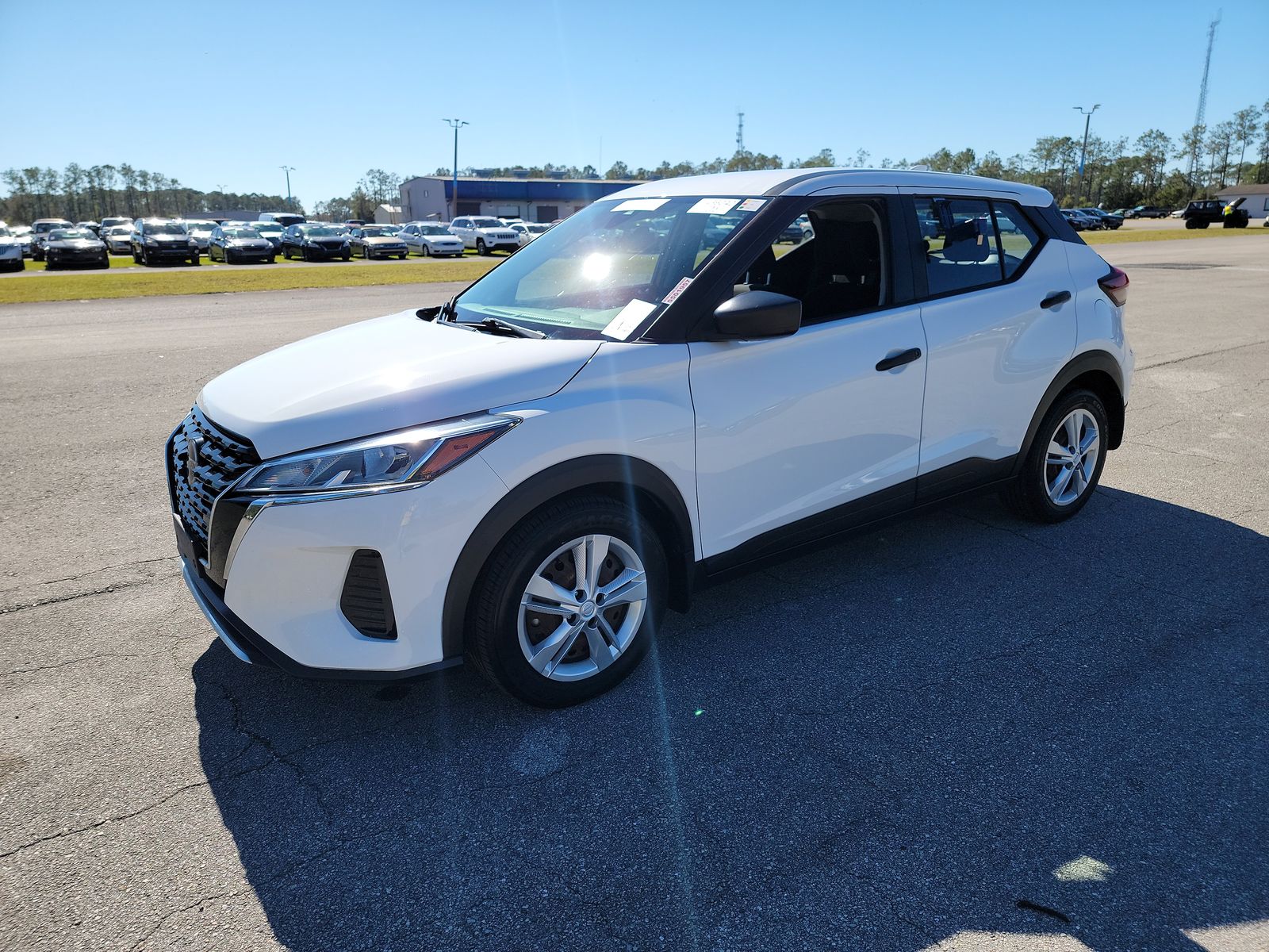 2021 Nissan Kicks S
