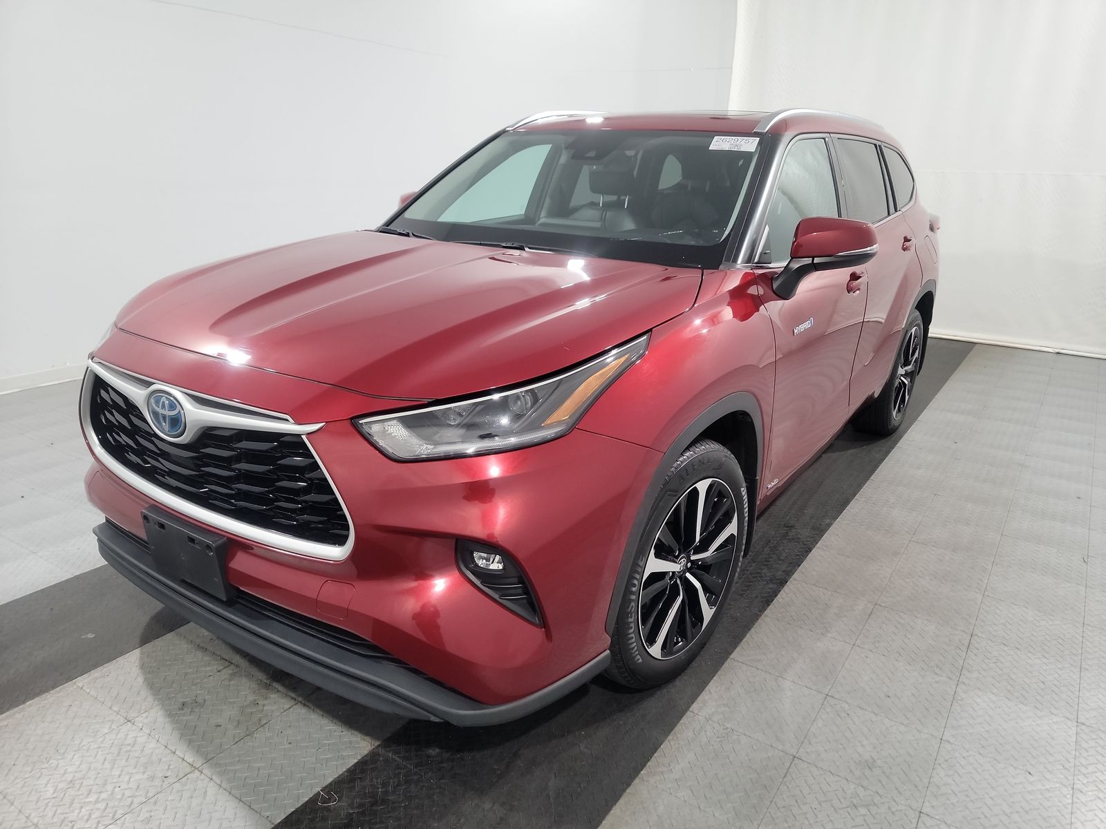 2021 Toyota Highlander Hybrid XLE AWD