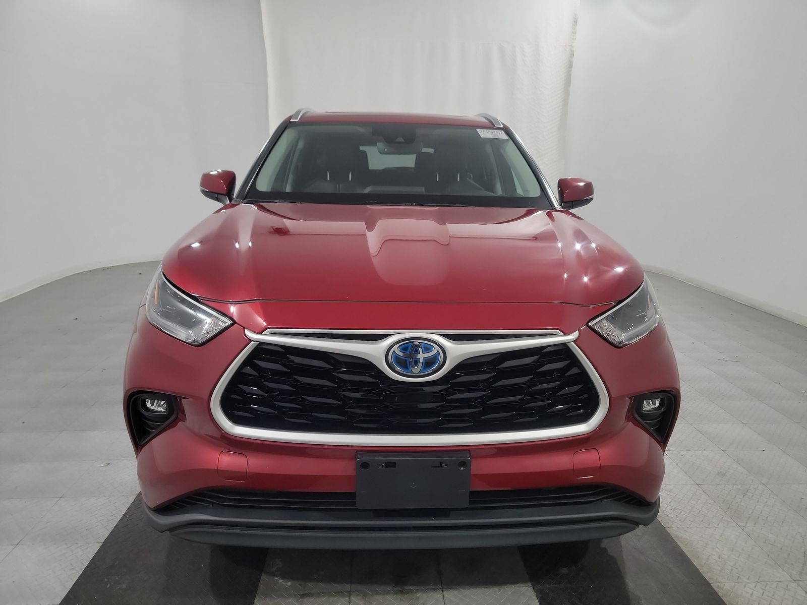 2021 Toyota Highlander Hybrid XLE AWD