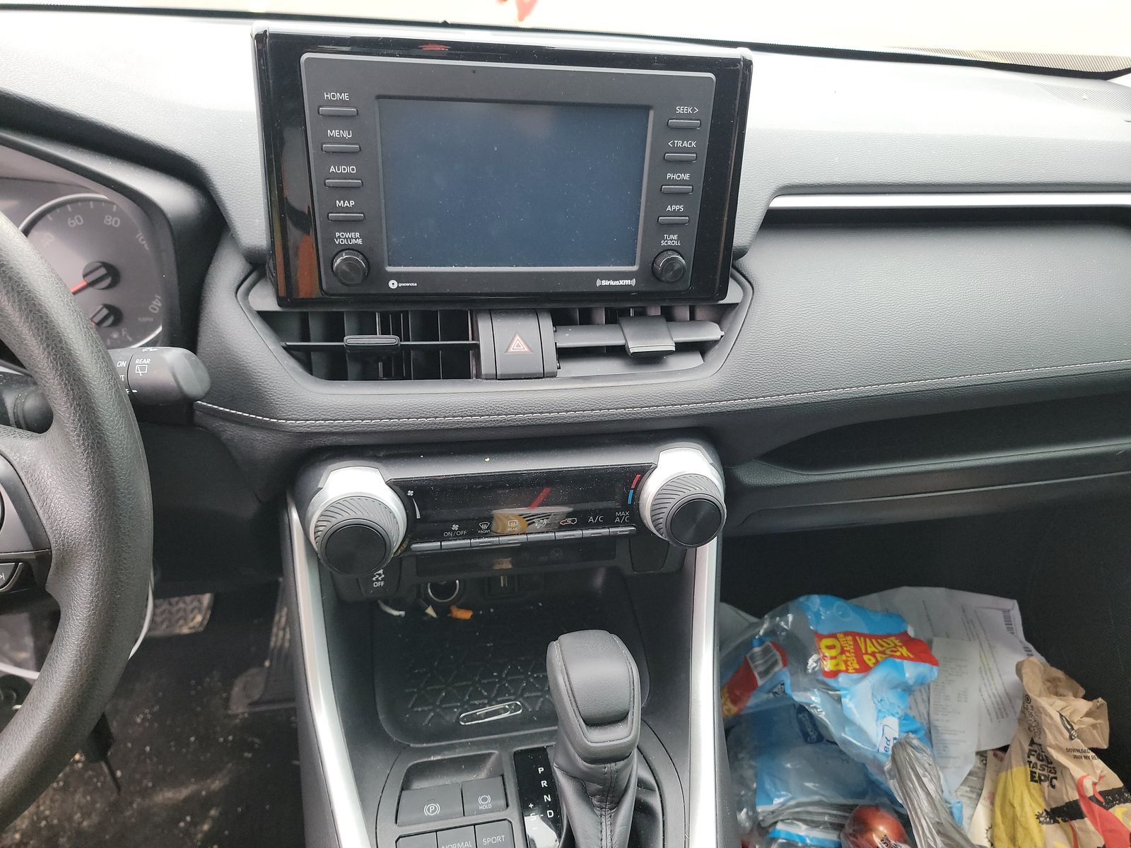 2020 Toyota RAV4 LE FWD