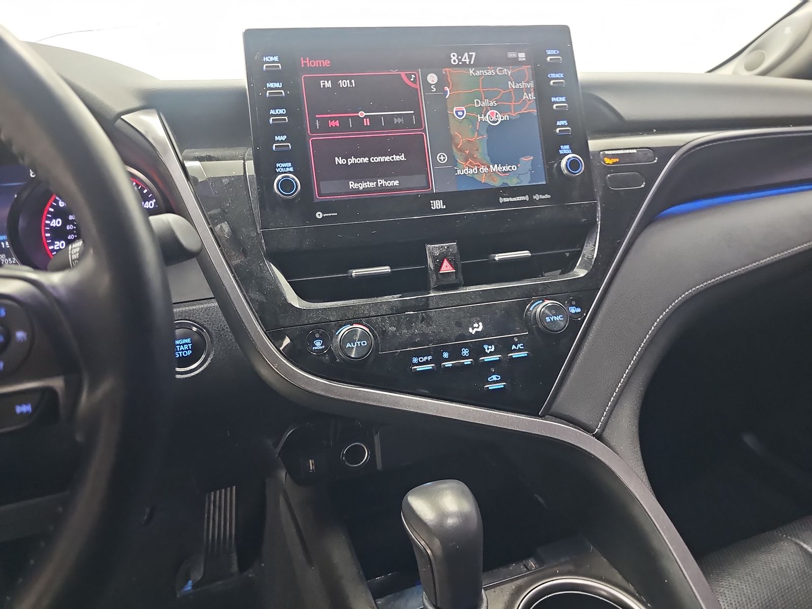 2021 Toyota Camry XSE FWD