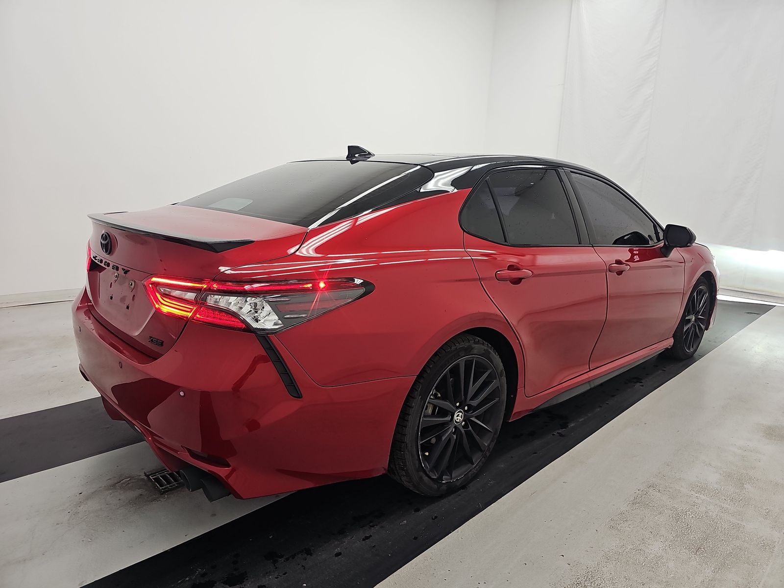 2021 Toyota Camry XSE FWD
