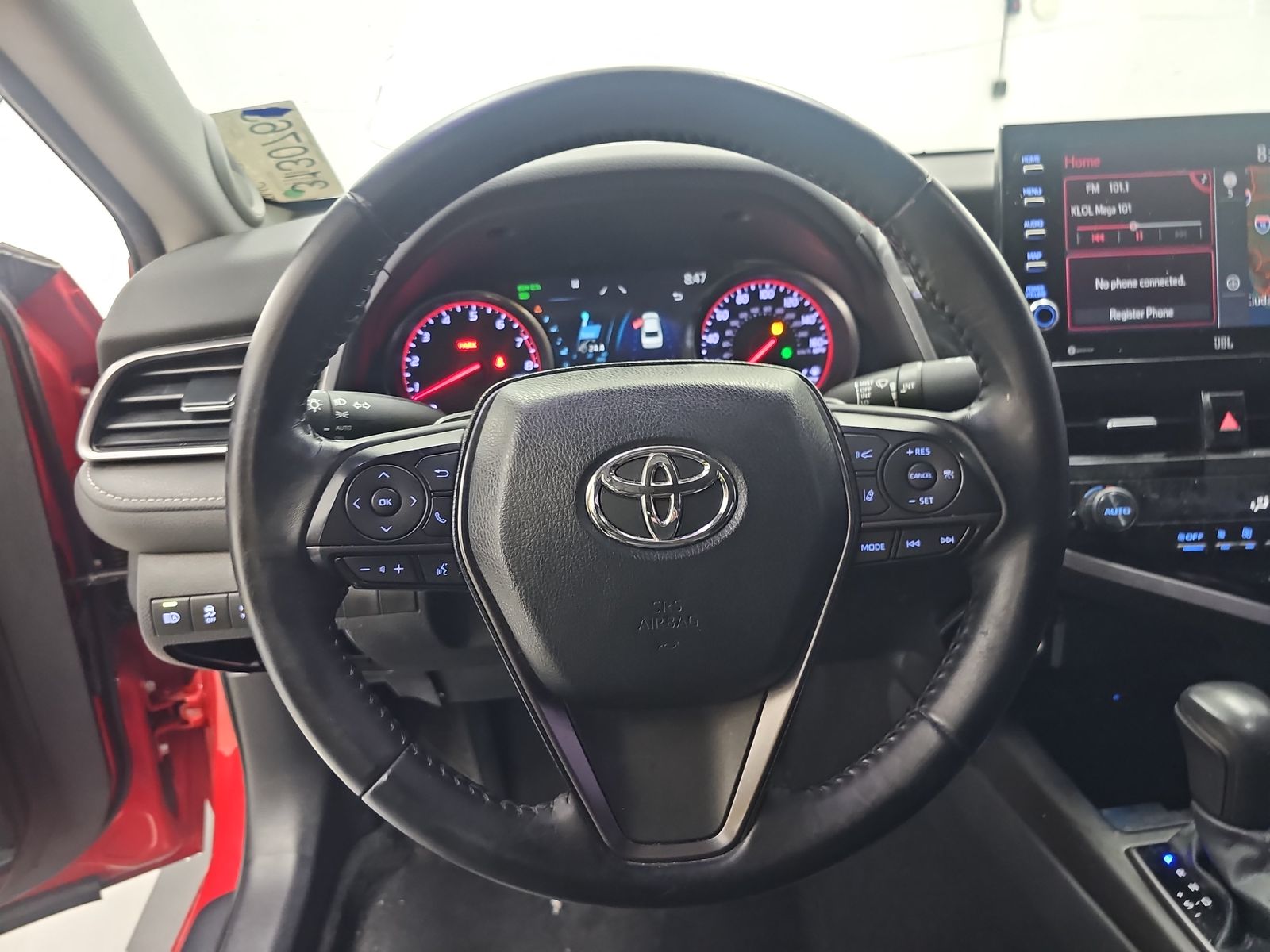 2021 Toyota Camry XSE FWD