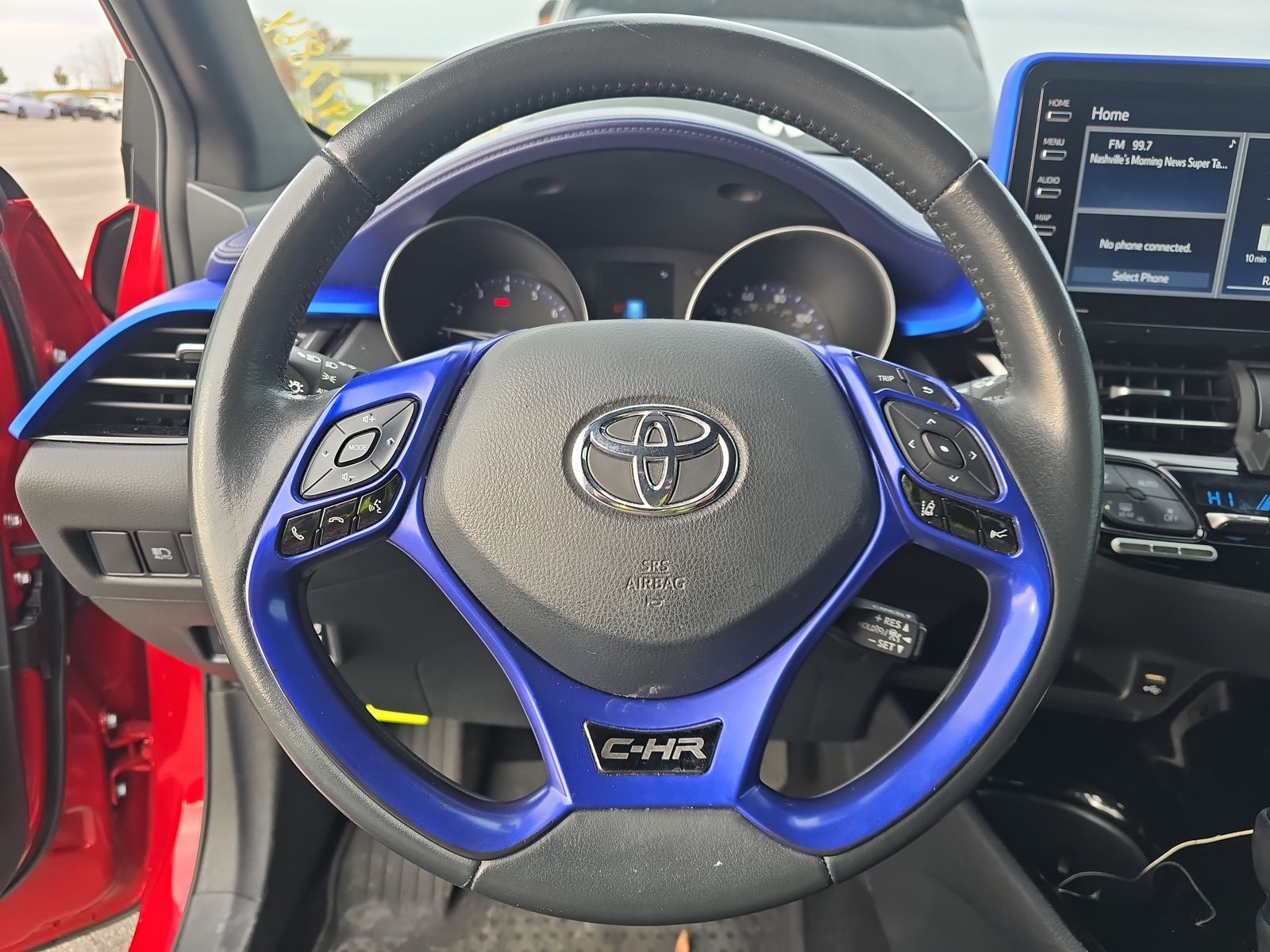 2022 Toyota C-HR XLE FWD