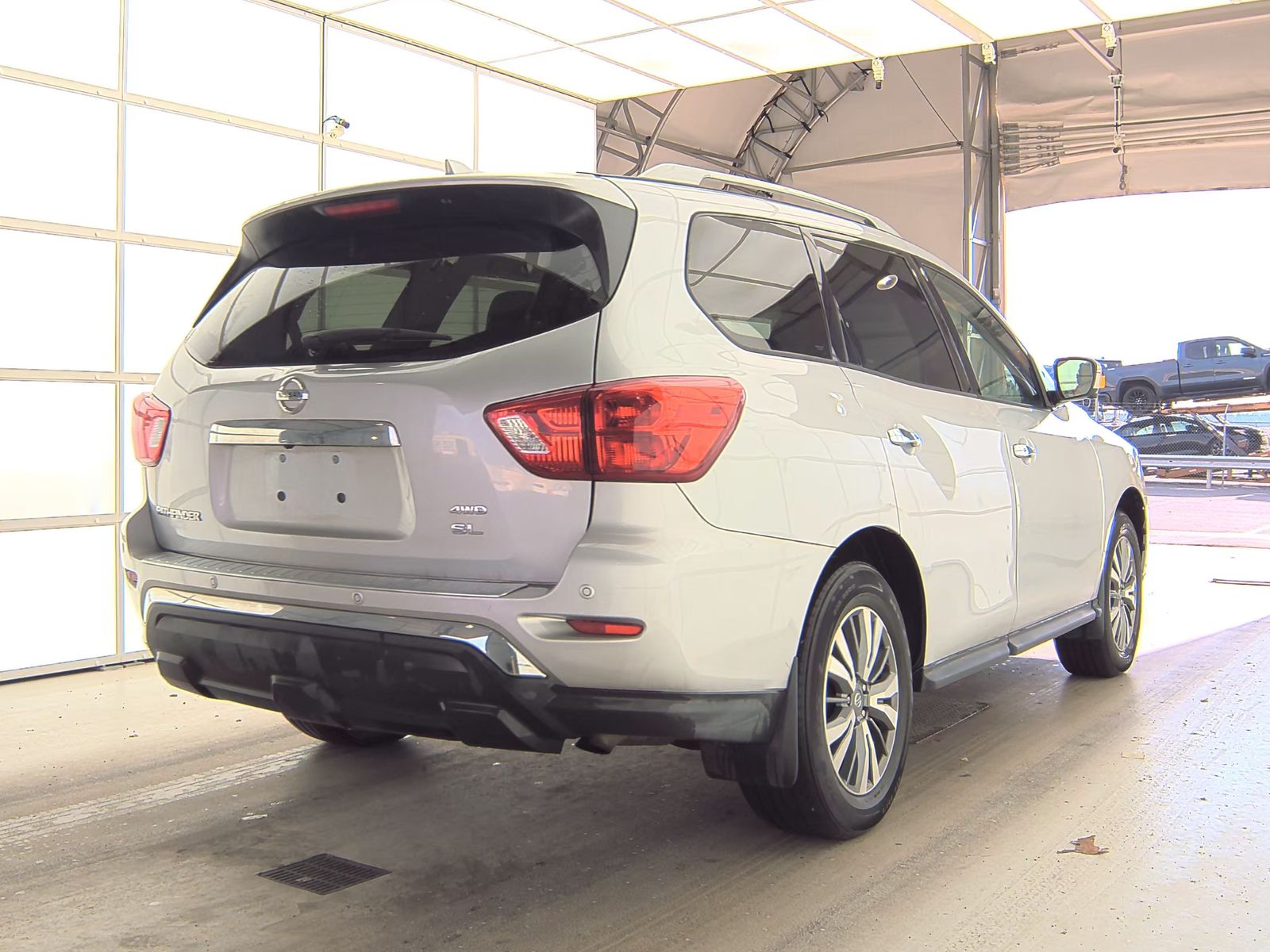 2020 Nissan Pathfinder SL AWD