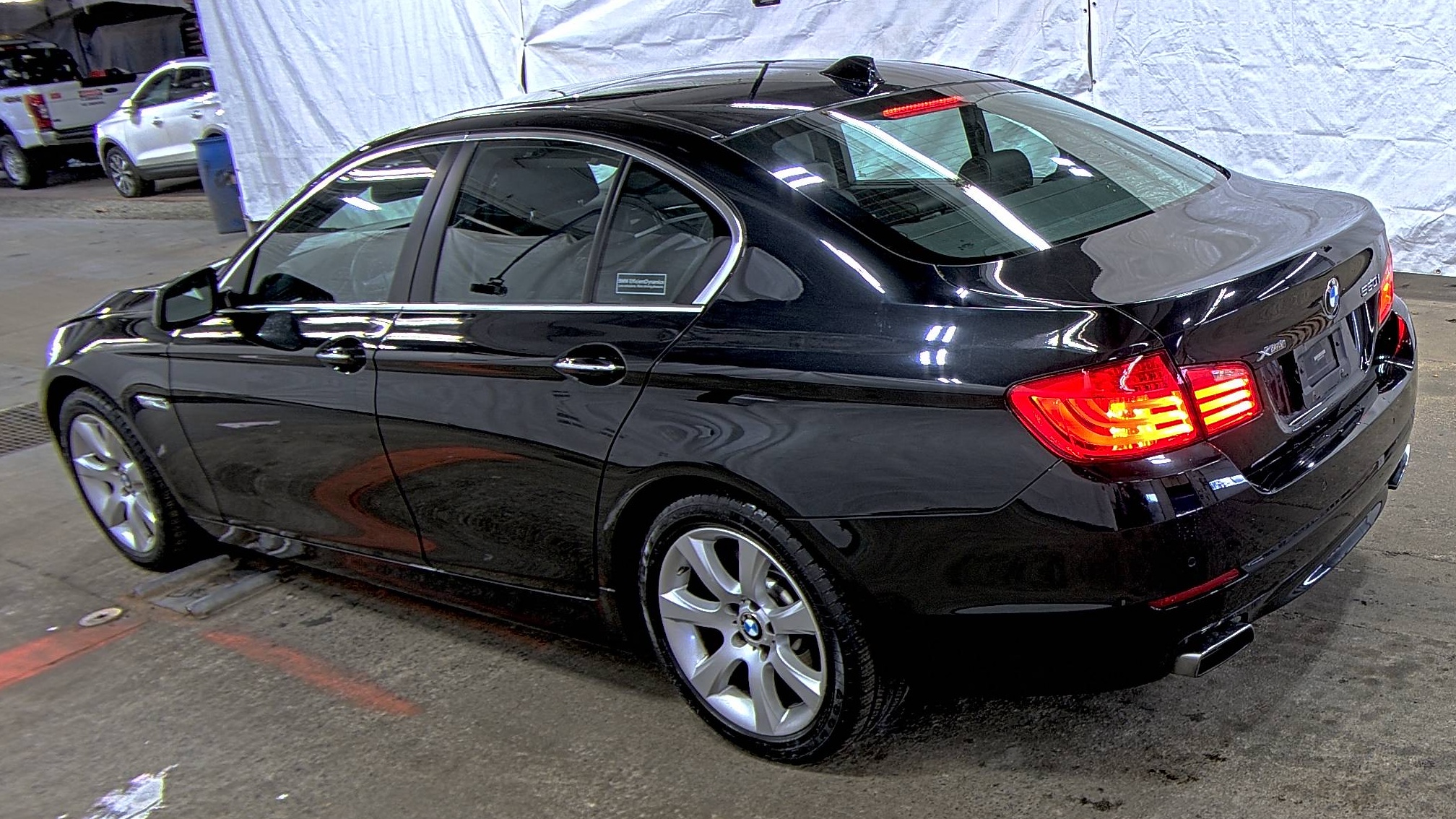 2013 BMW 5 Series 550i xDrive AWD