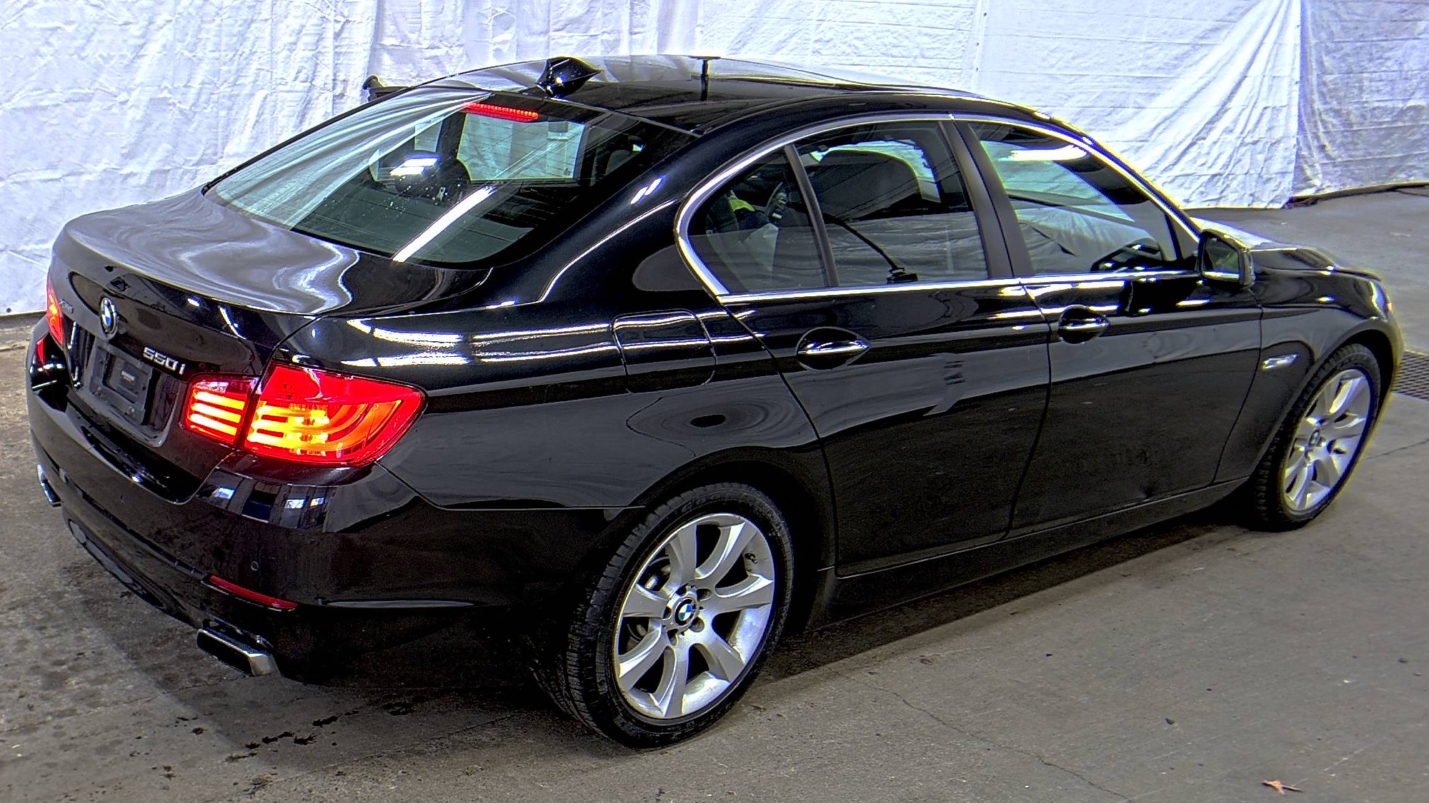 2013 BMW 5 Series 550i xDrive AWD