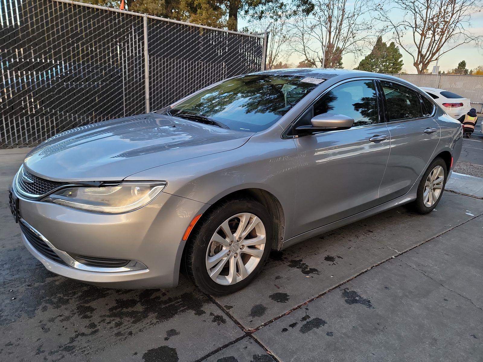 2015 Chrysler 200 Limited FWD