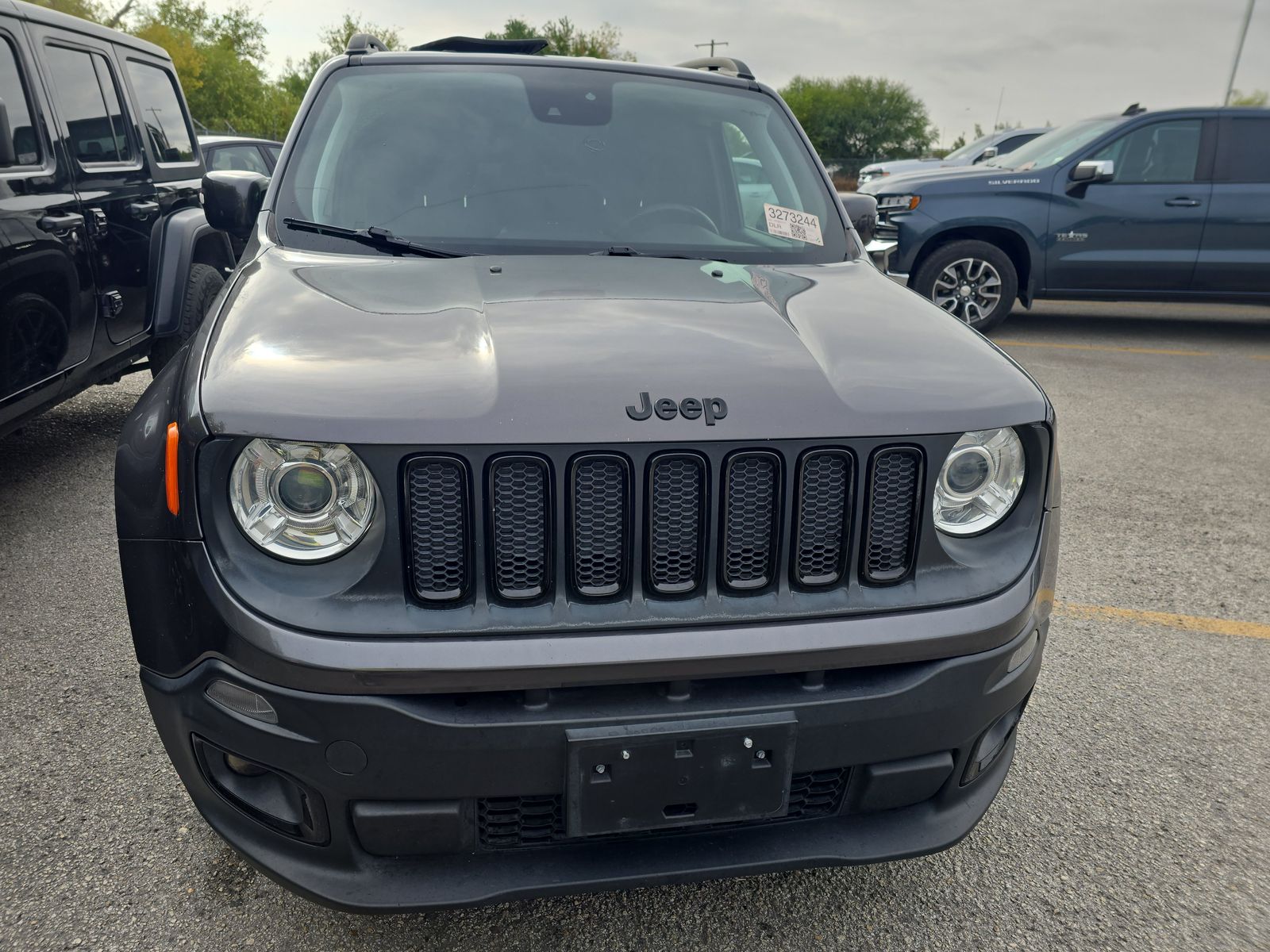 2018 Jeep Renegade Latitude Altitude Edition FWD