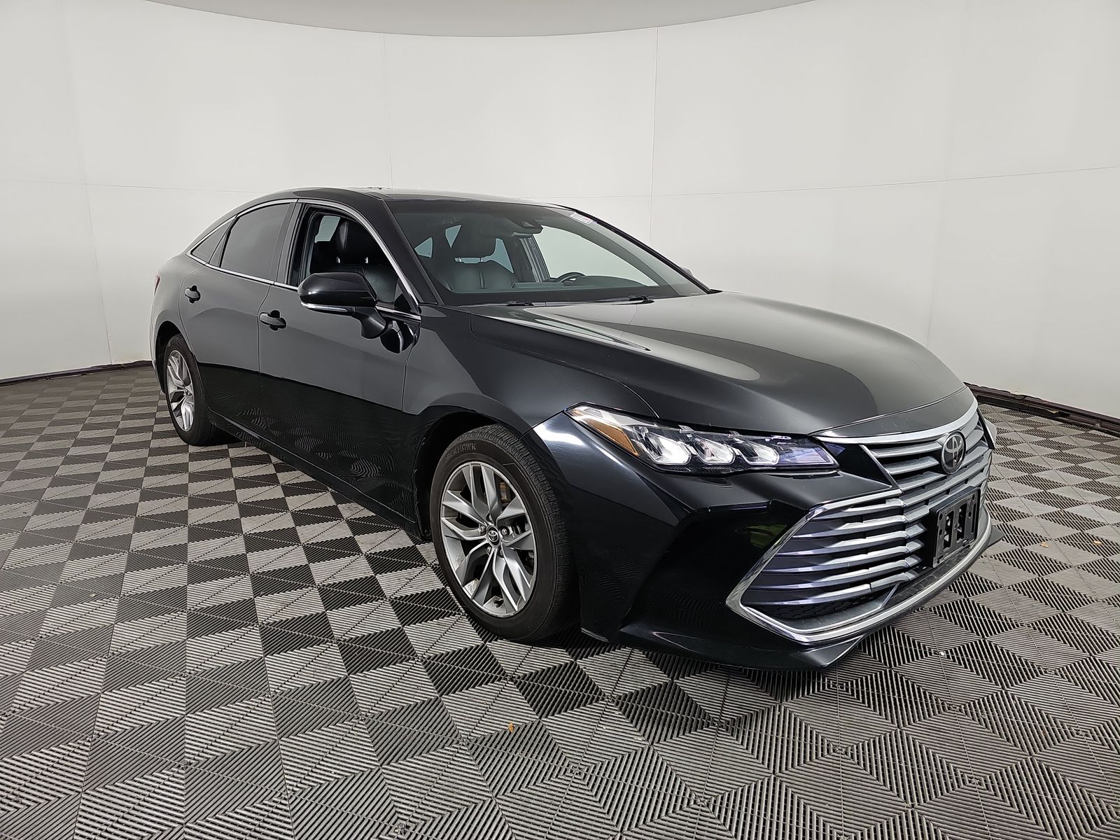 2020 Toyota Avalon XLE FWD