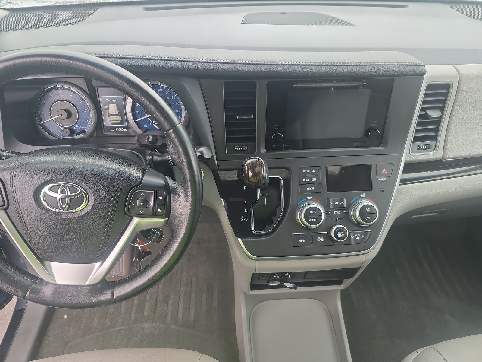 2015 Toyota Sienna XLE AWD