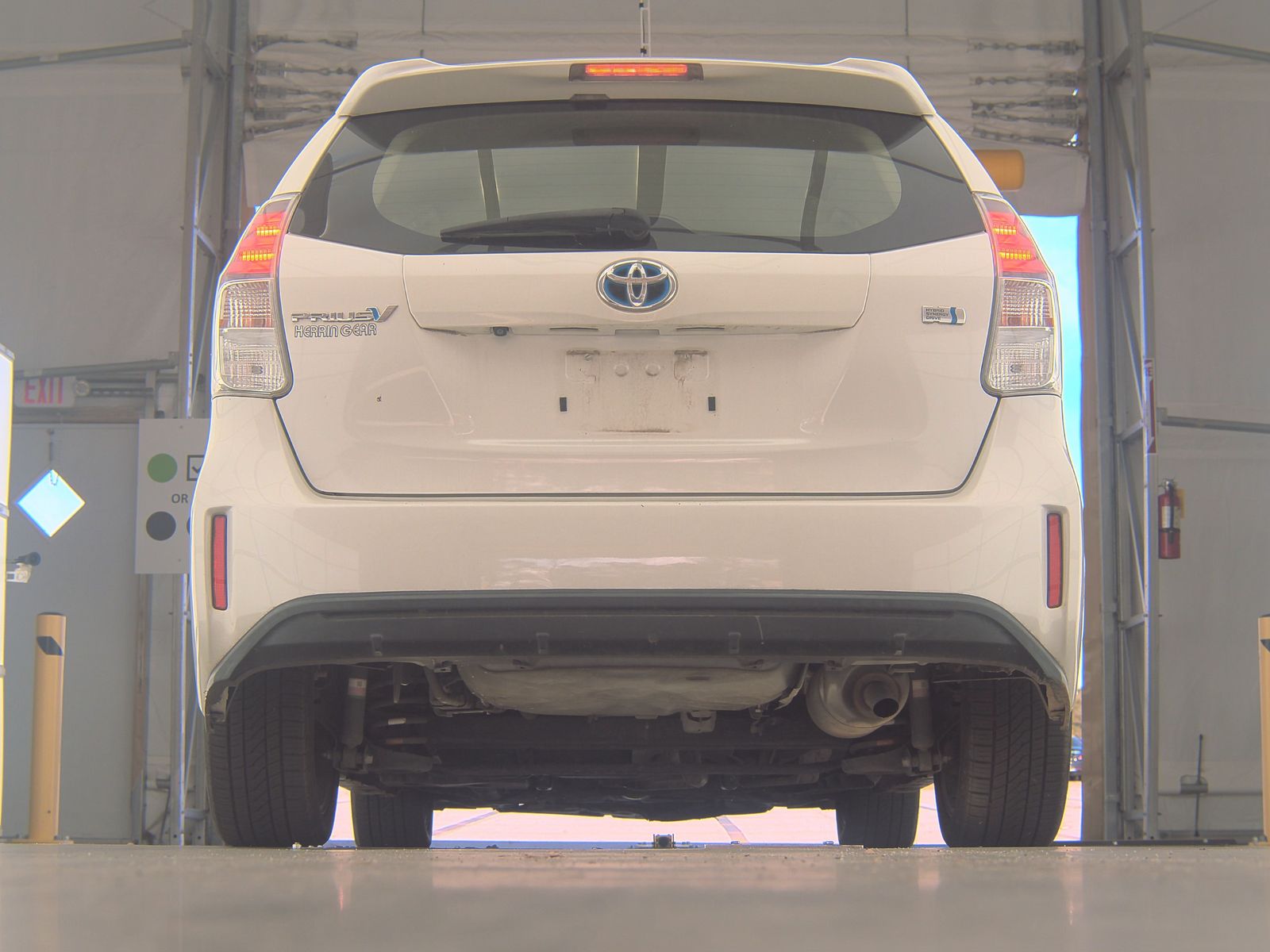 2015 Toyota Prius v Five FWD