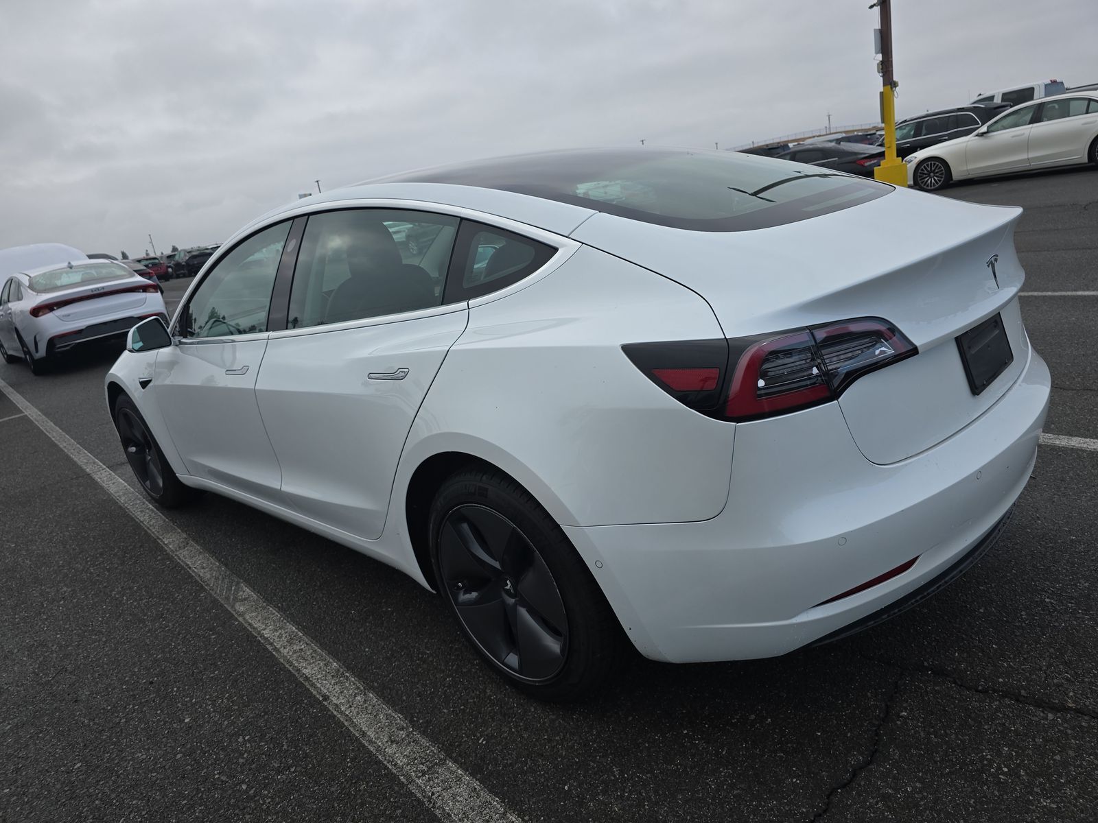 2020 Tesla Model 3 Standard Range Plus RWD