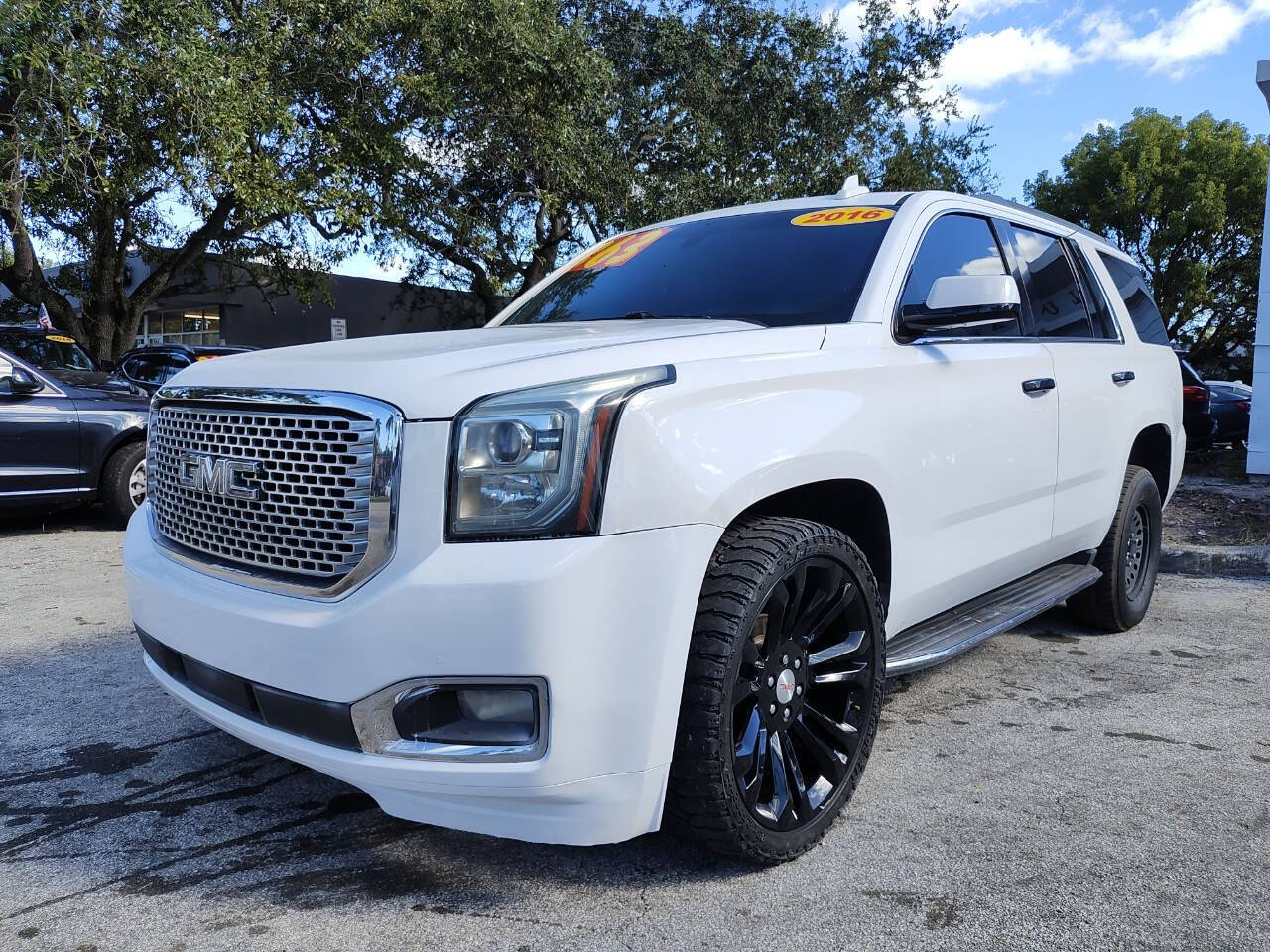 2016 GMC Yukon SLE 3SA