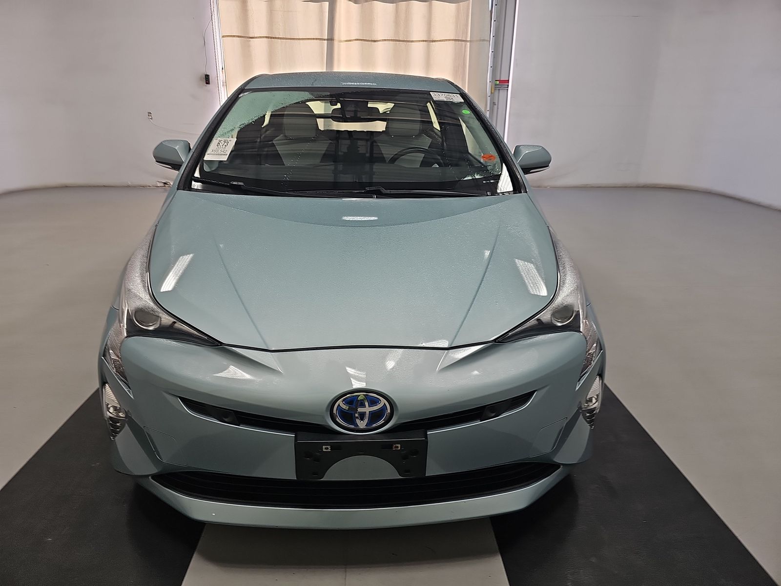 2018 Toyota Prius Four Touring FWD