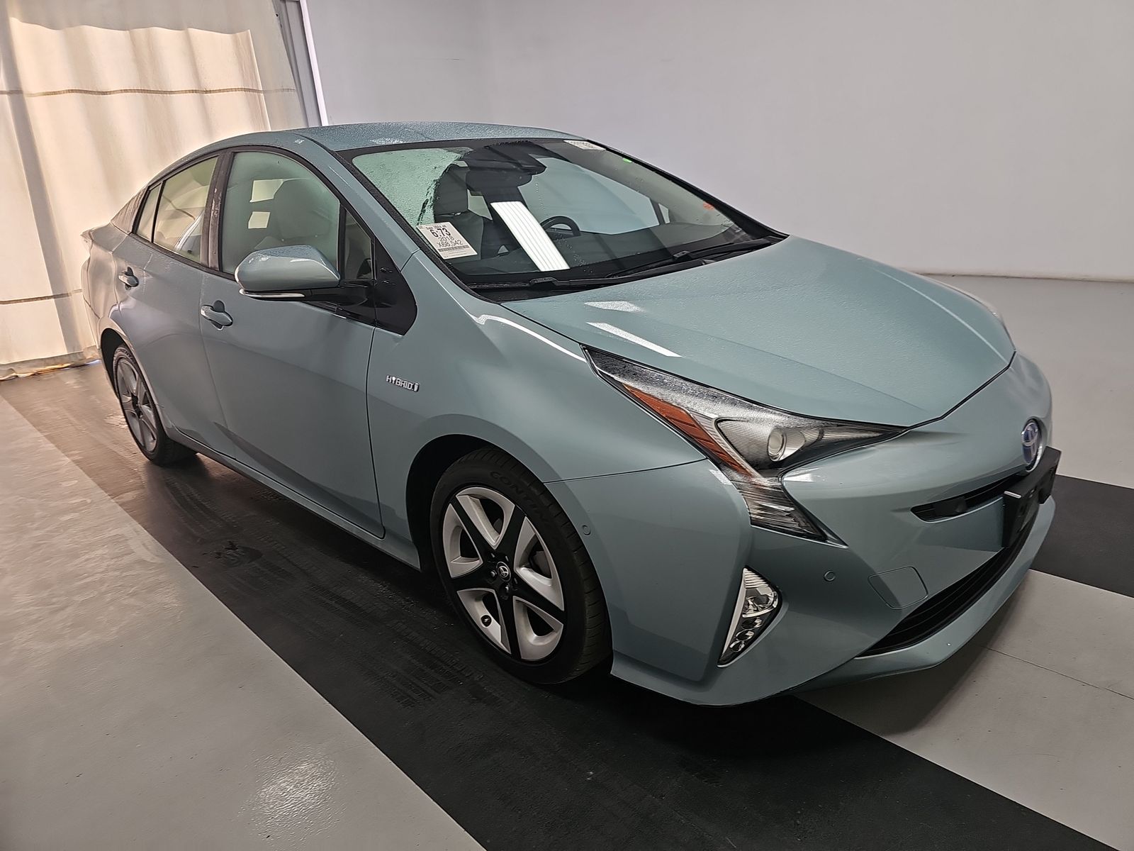 2018 Toyota Prius Four Touring FWD