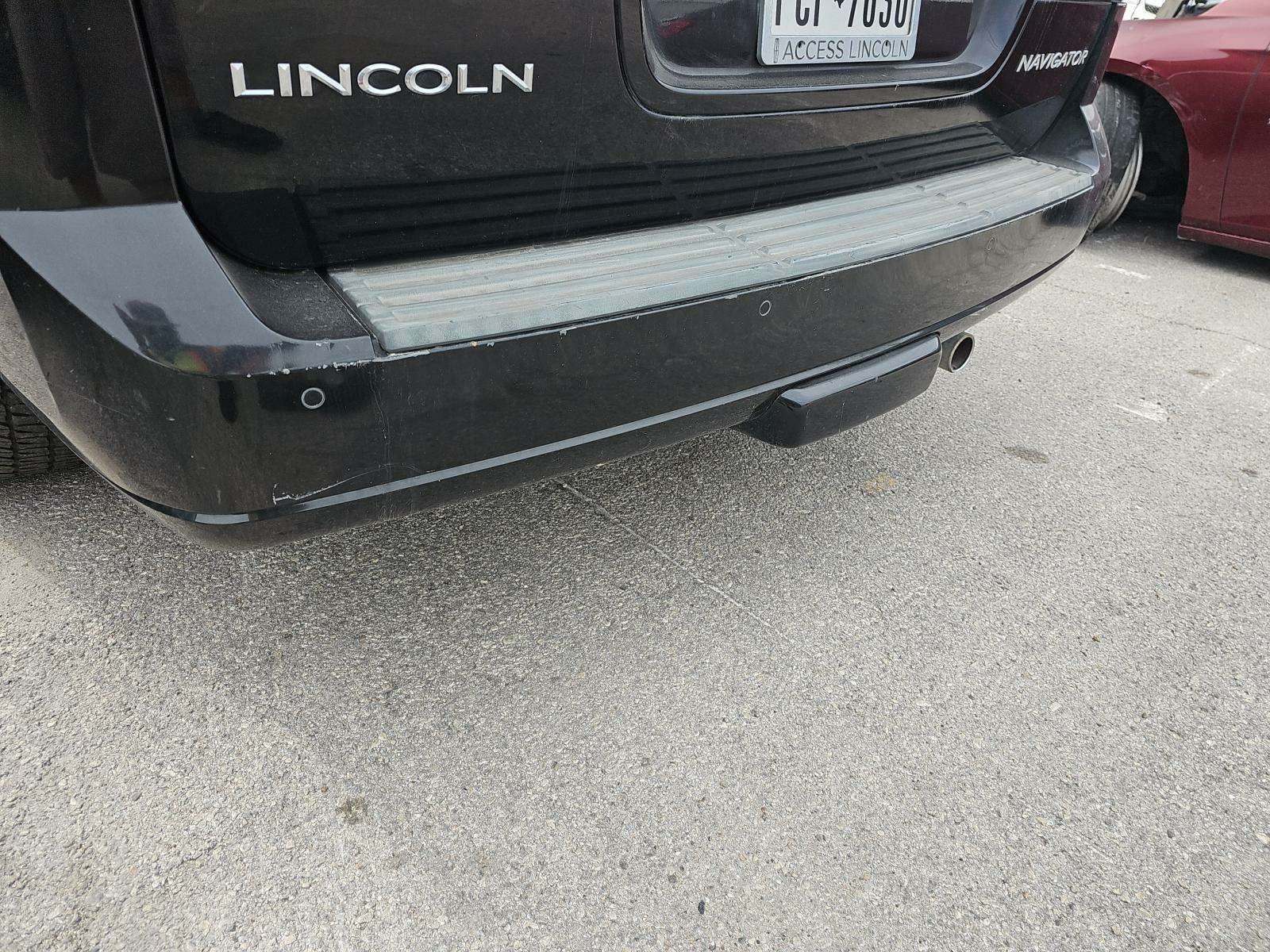 2012 Lincoln Navigator Base RWD