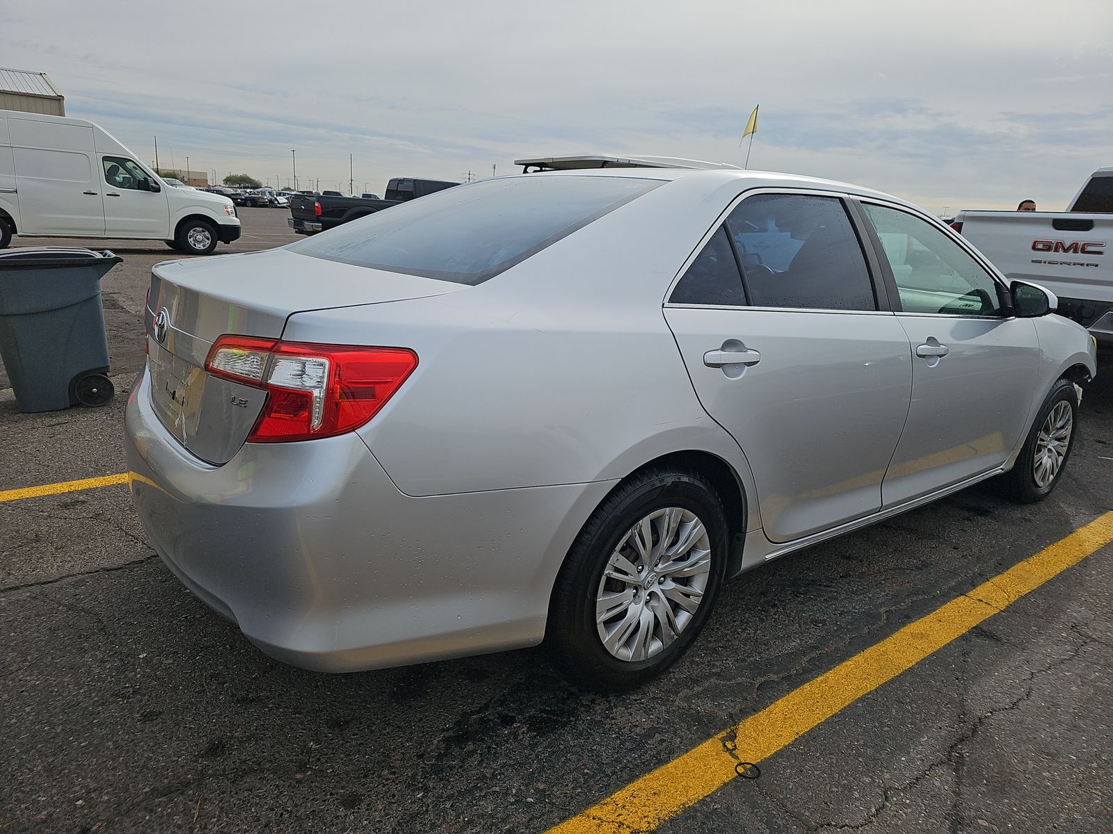 2012 Toyota Camry LE FWD