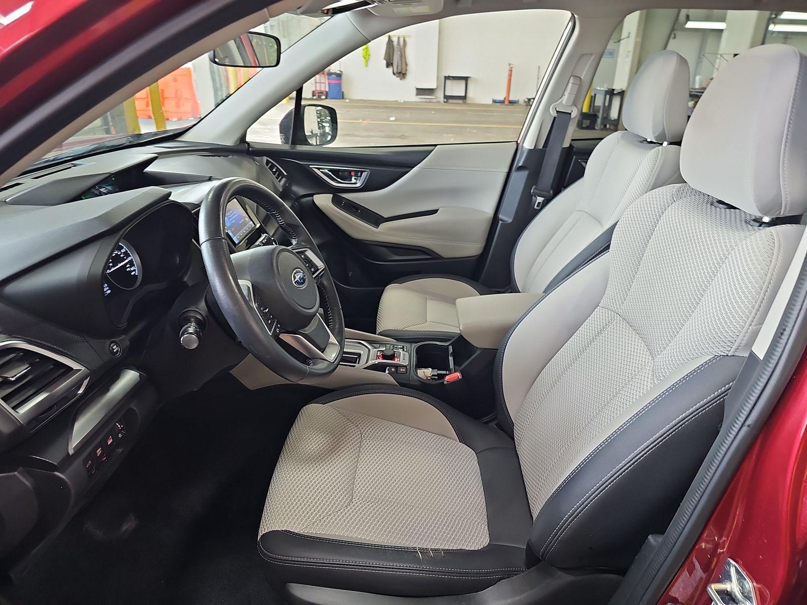 2022 Subaru Forester Premium AWD