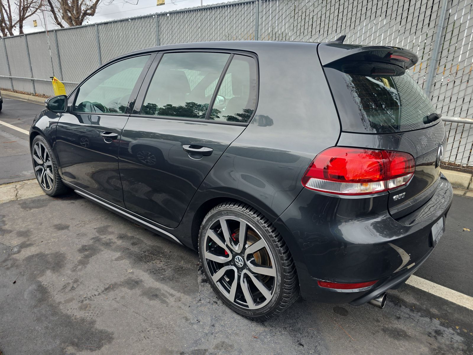 2013 Volkswagen Golf GTI 2.0T FWD