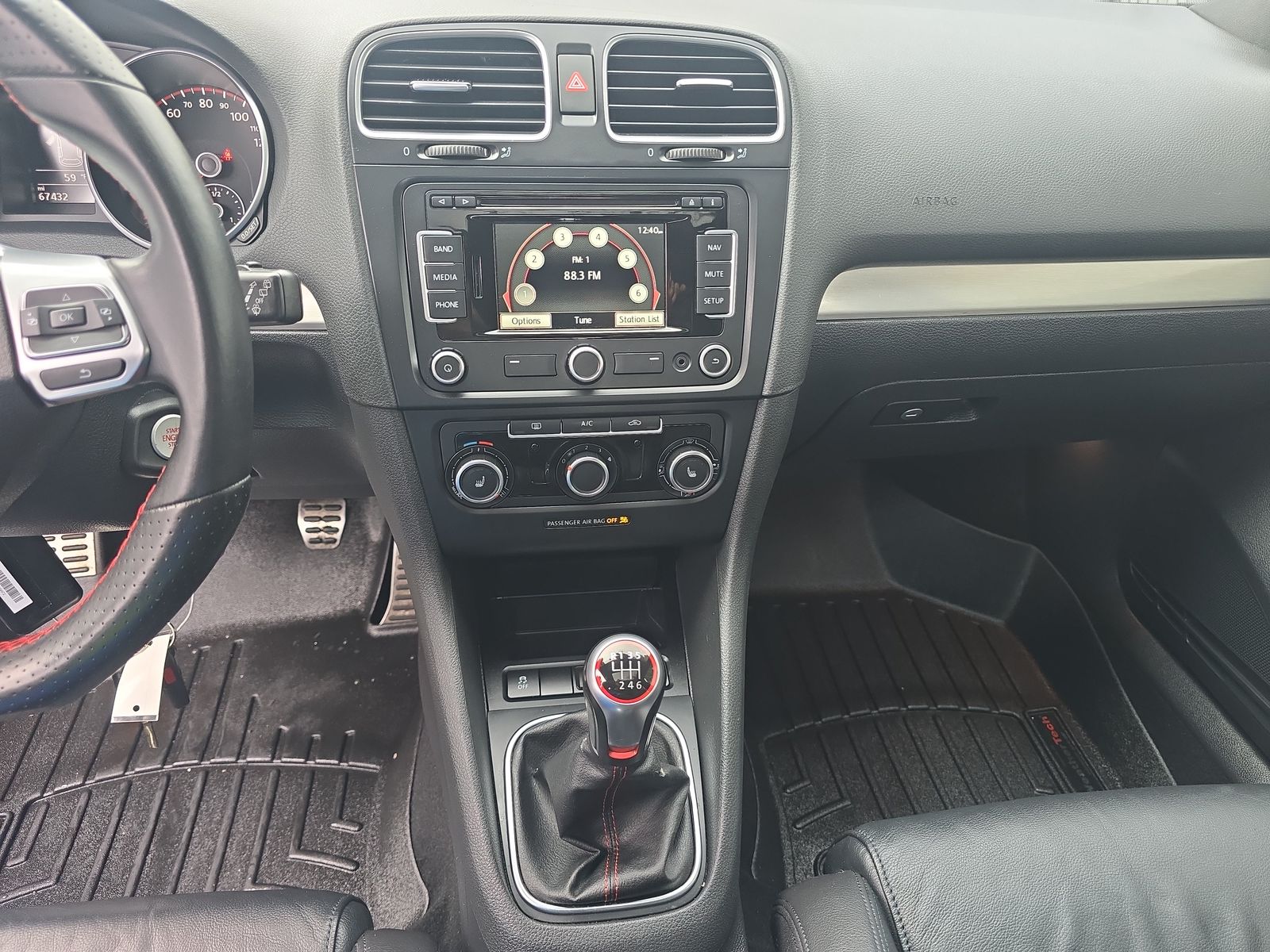 2013 Volkswagen Golf GTI 2.0T FWD