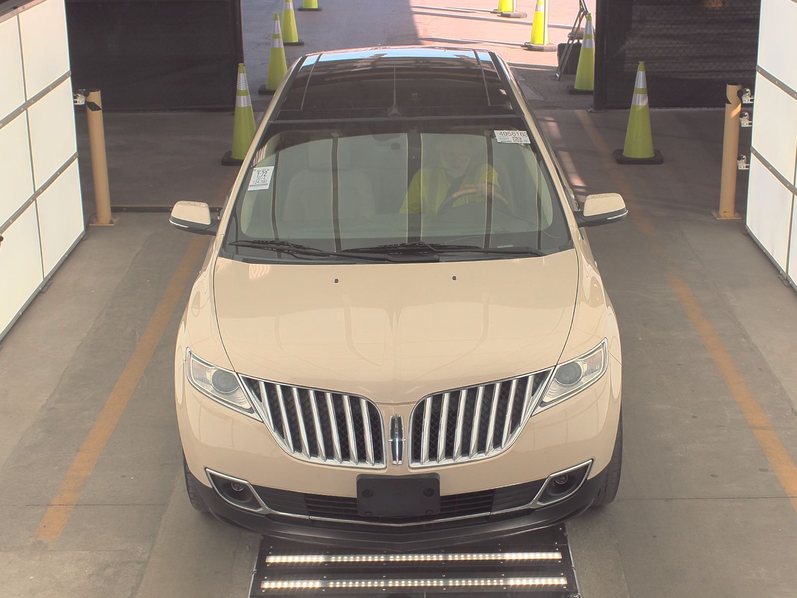 2014 Lincoln MKX Base FWD