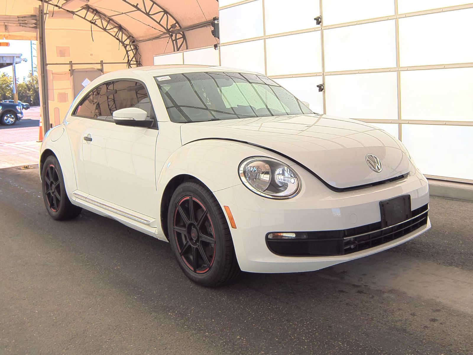 2015 Volkswagen Beetle 1.8T Classic FWD