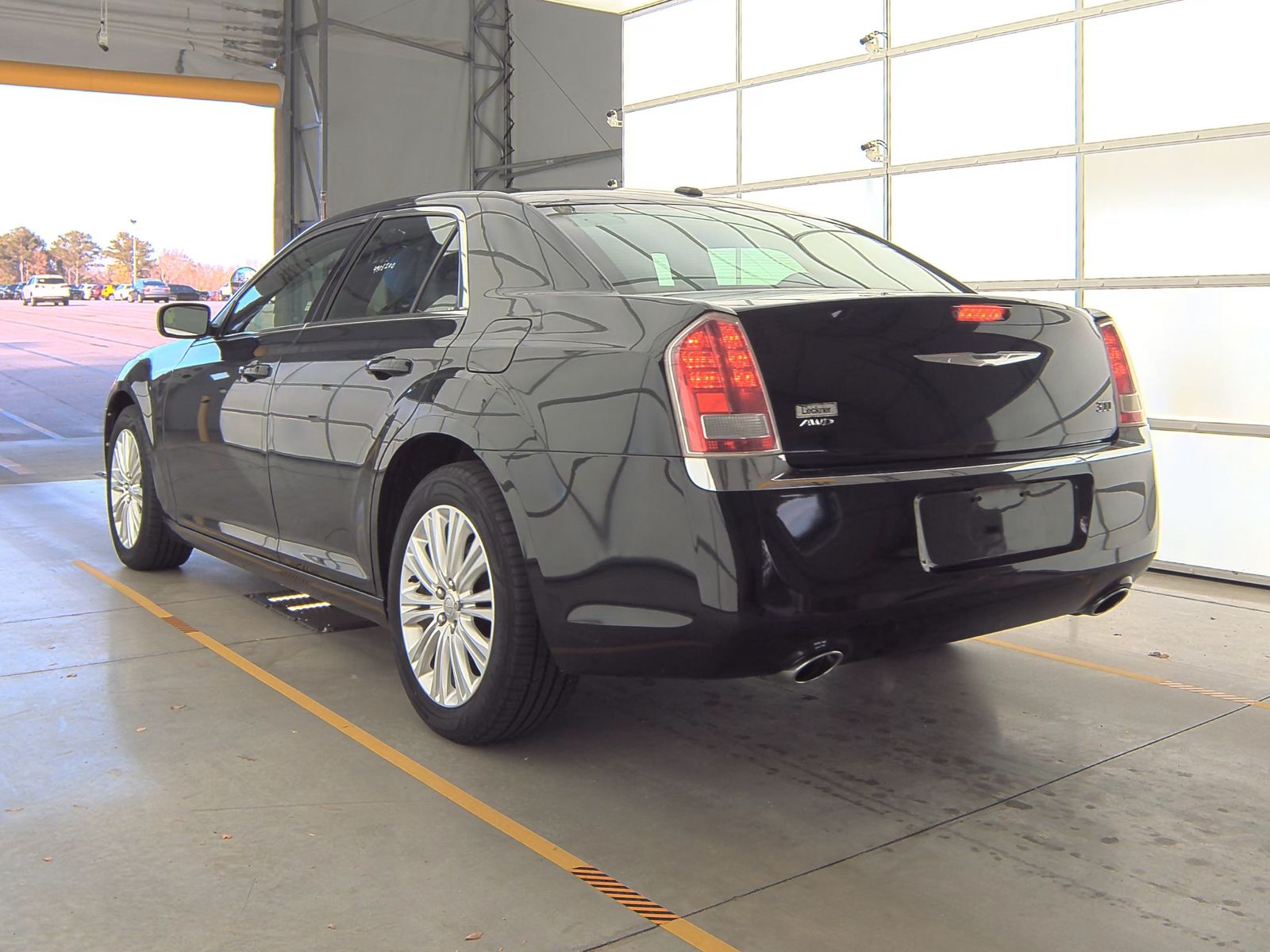 2014 Chrysler 300 Base AWD