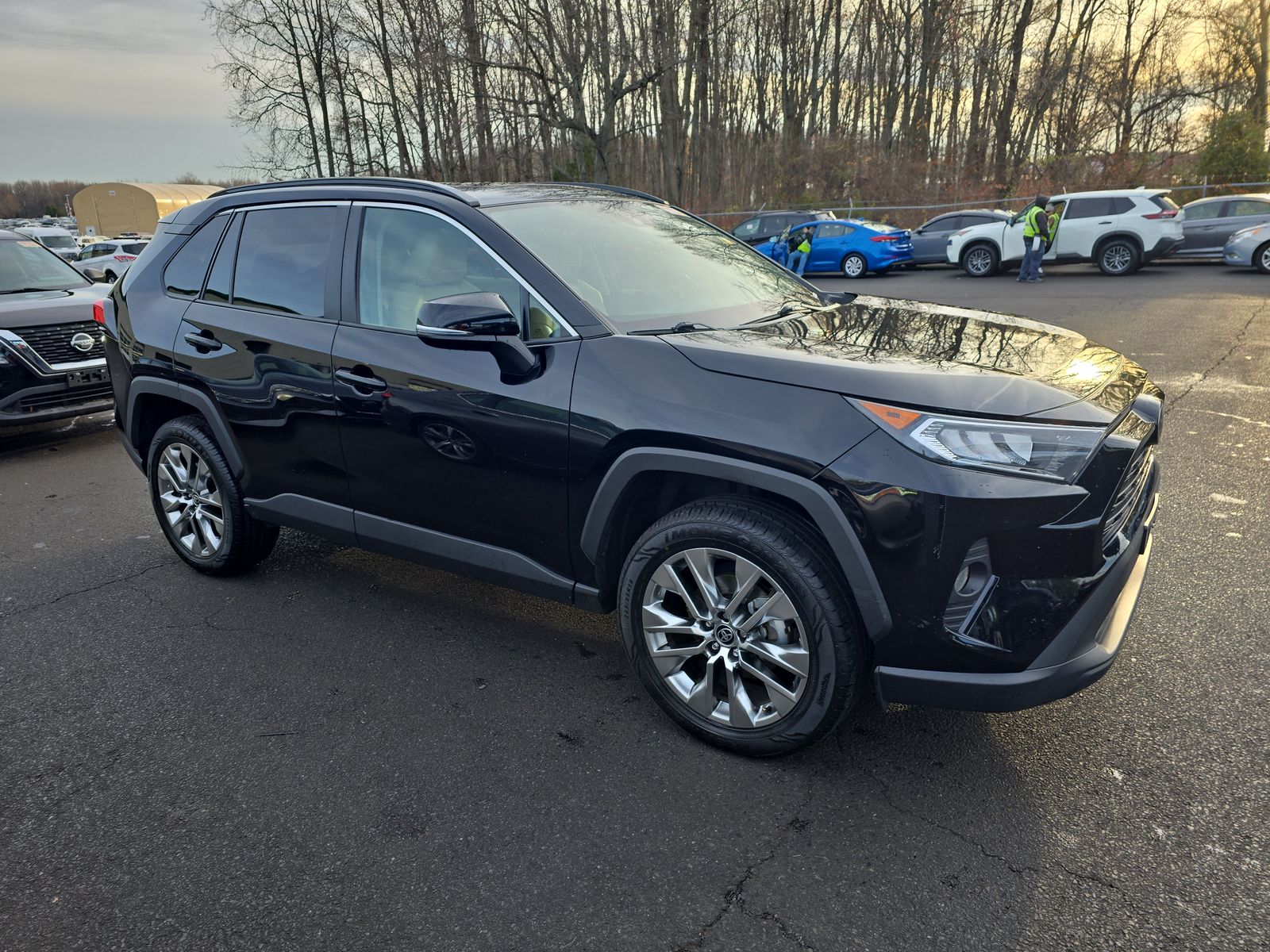 2021 Toyota RAV4 XLE Premium AWD