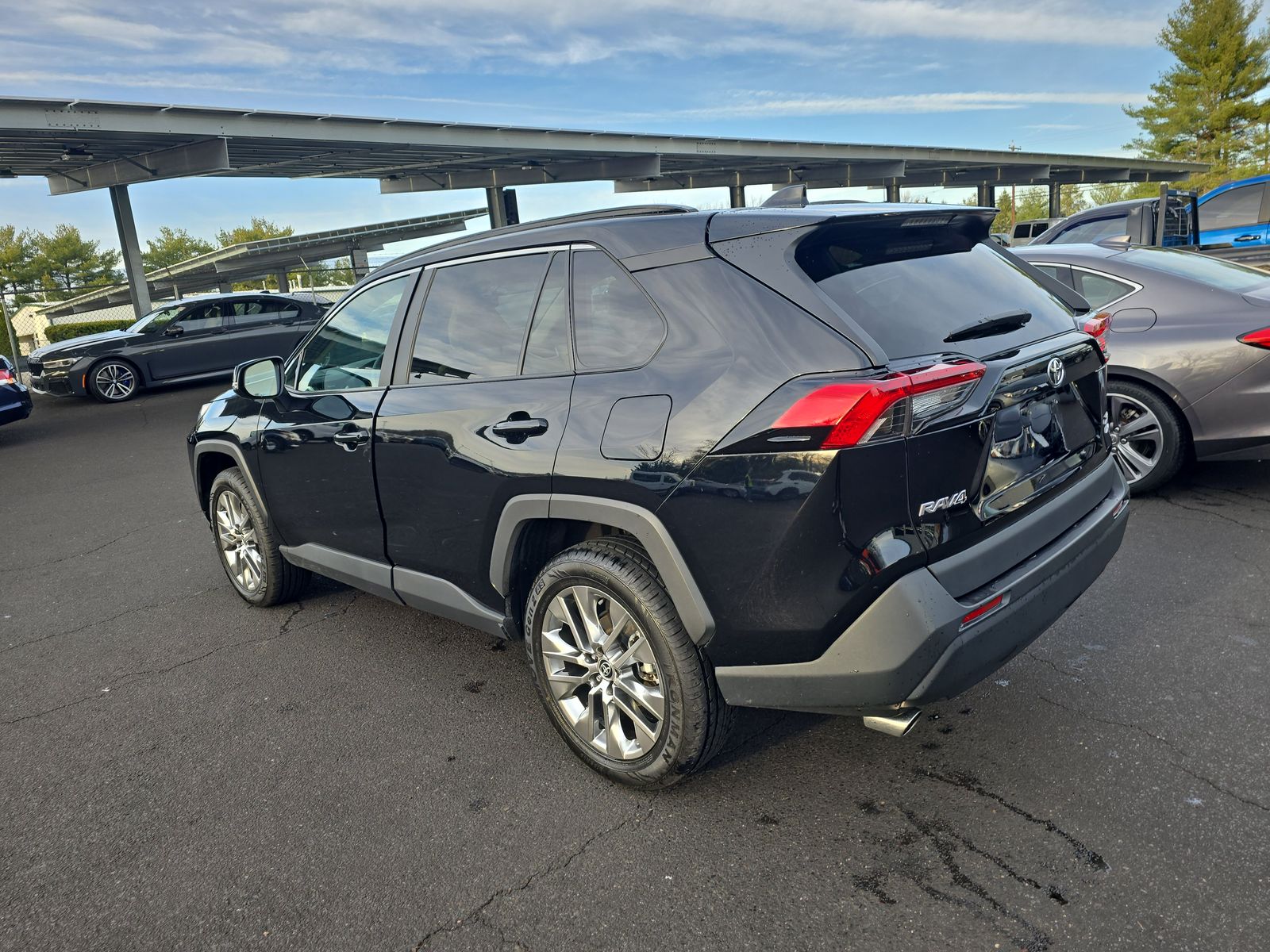 2021 Toyota RAV4 XLE Premium AWD