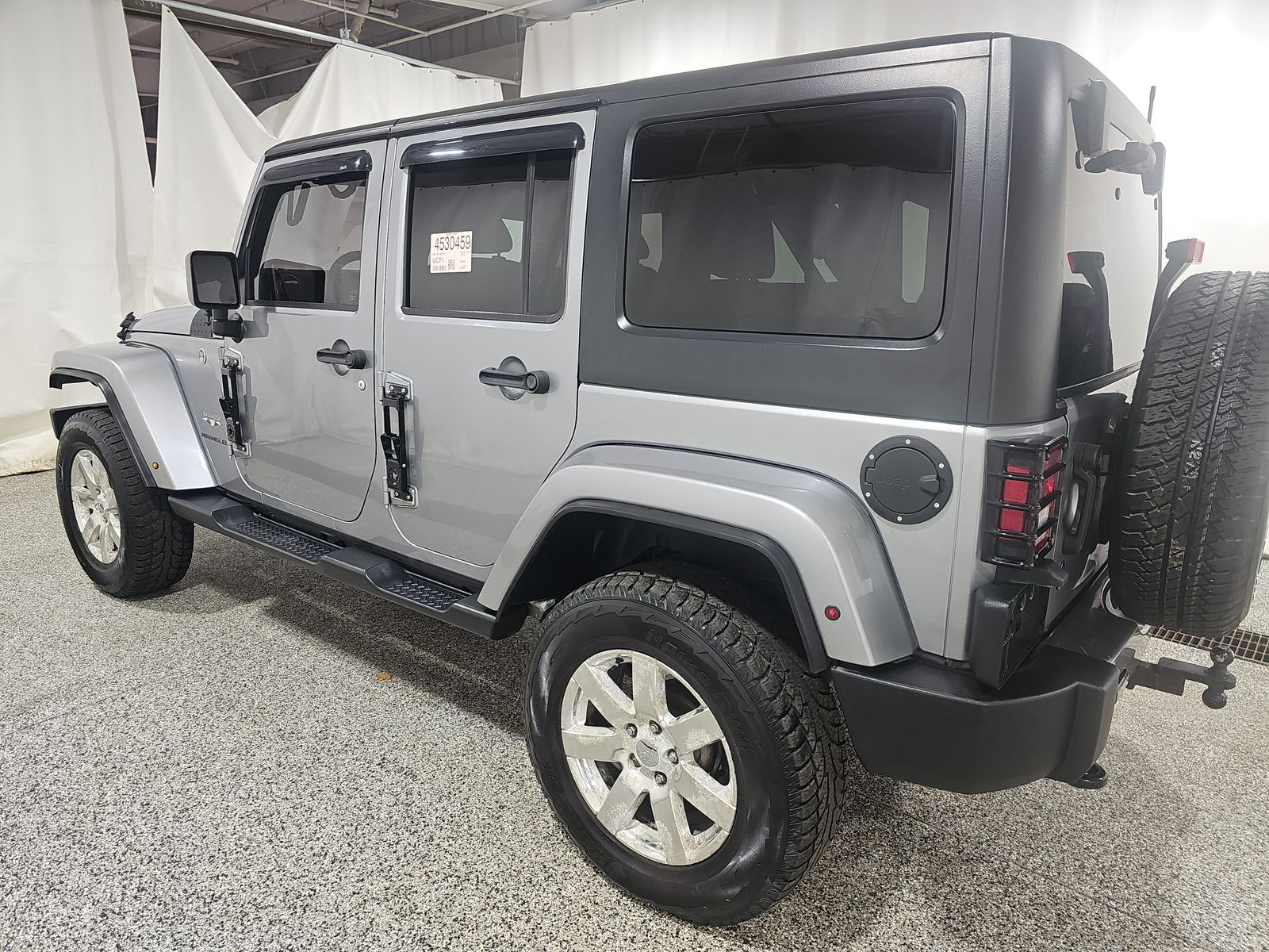 2016 Jeep Wrangler Unlimited Sahara AWD