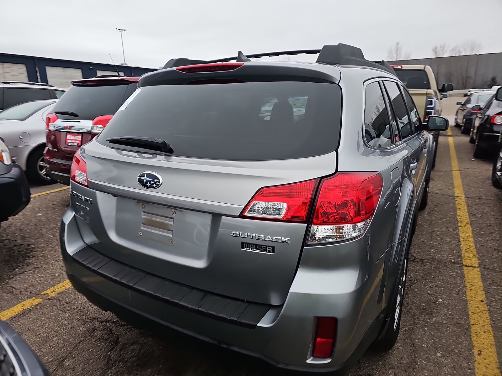 2011 Subaru Outback 2.5i Limited AWD