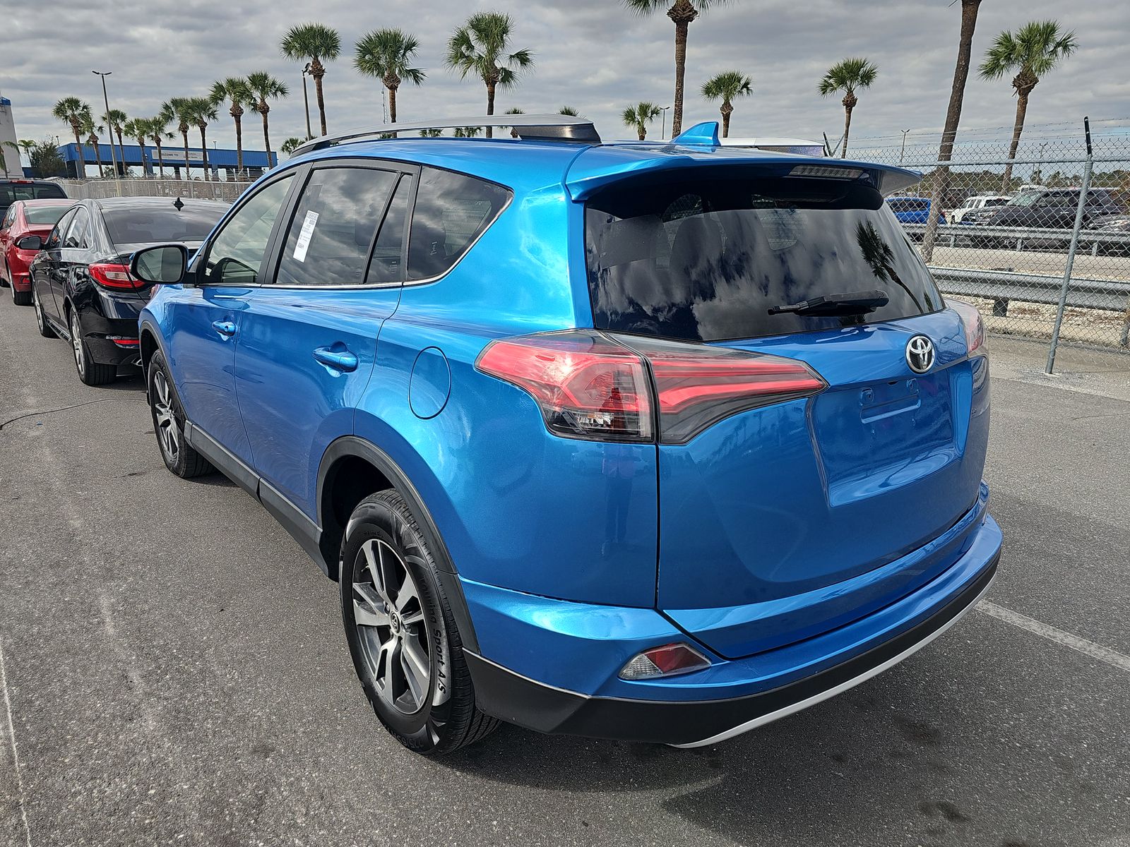 2018 Toyota RAV4 XLE FWD