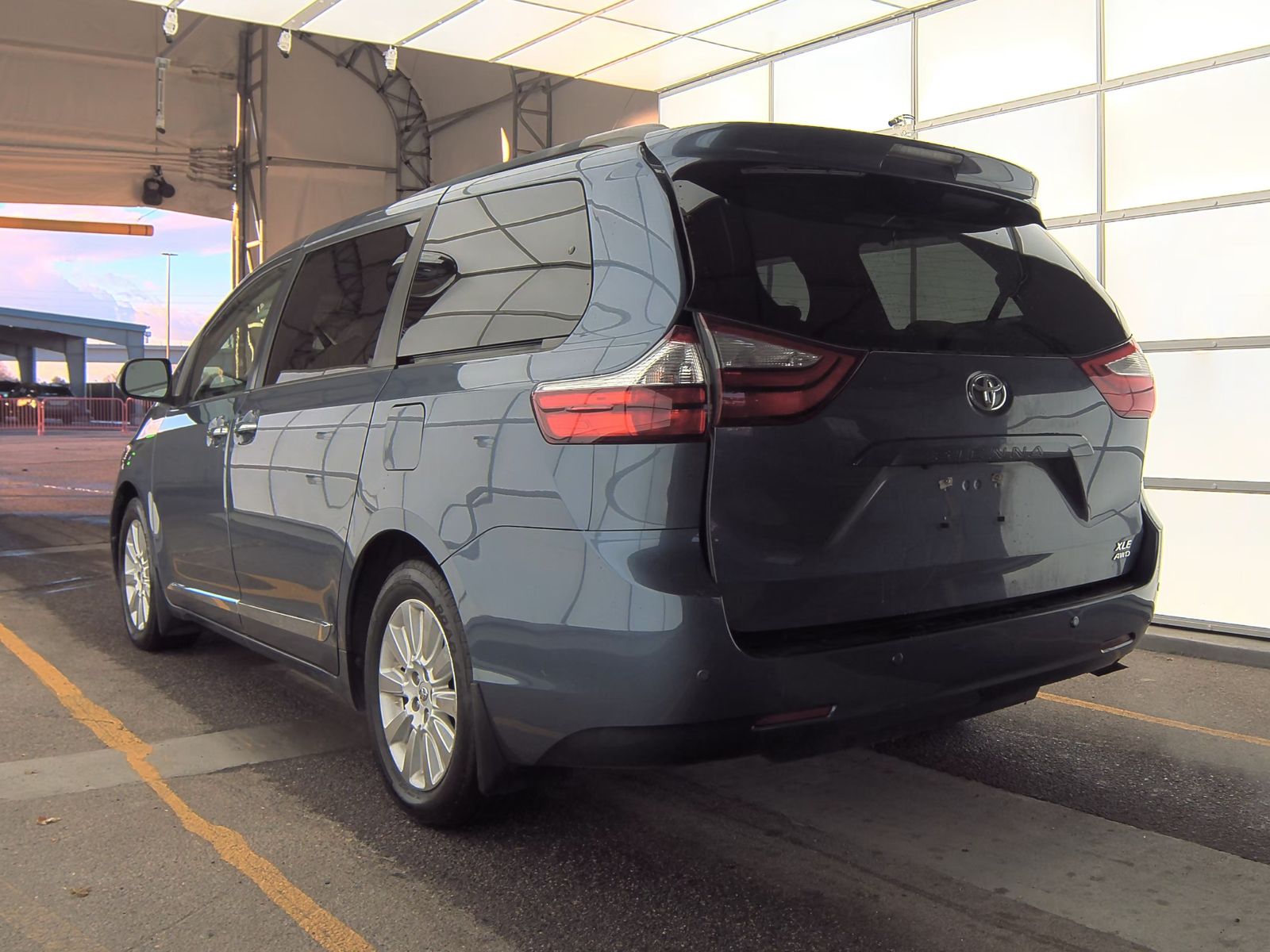 2015 Toyota Sienna XLE AWD