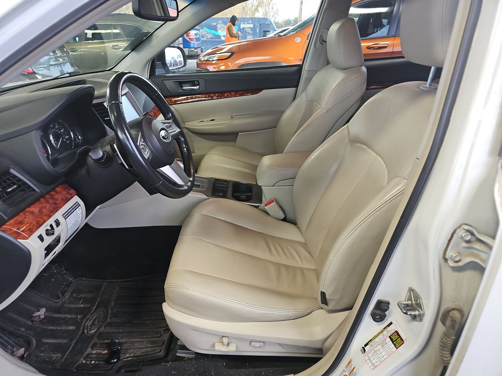 2011 Subaru Outback 2.5i Limited AWD